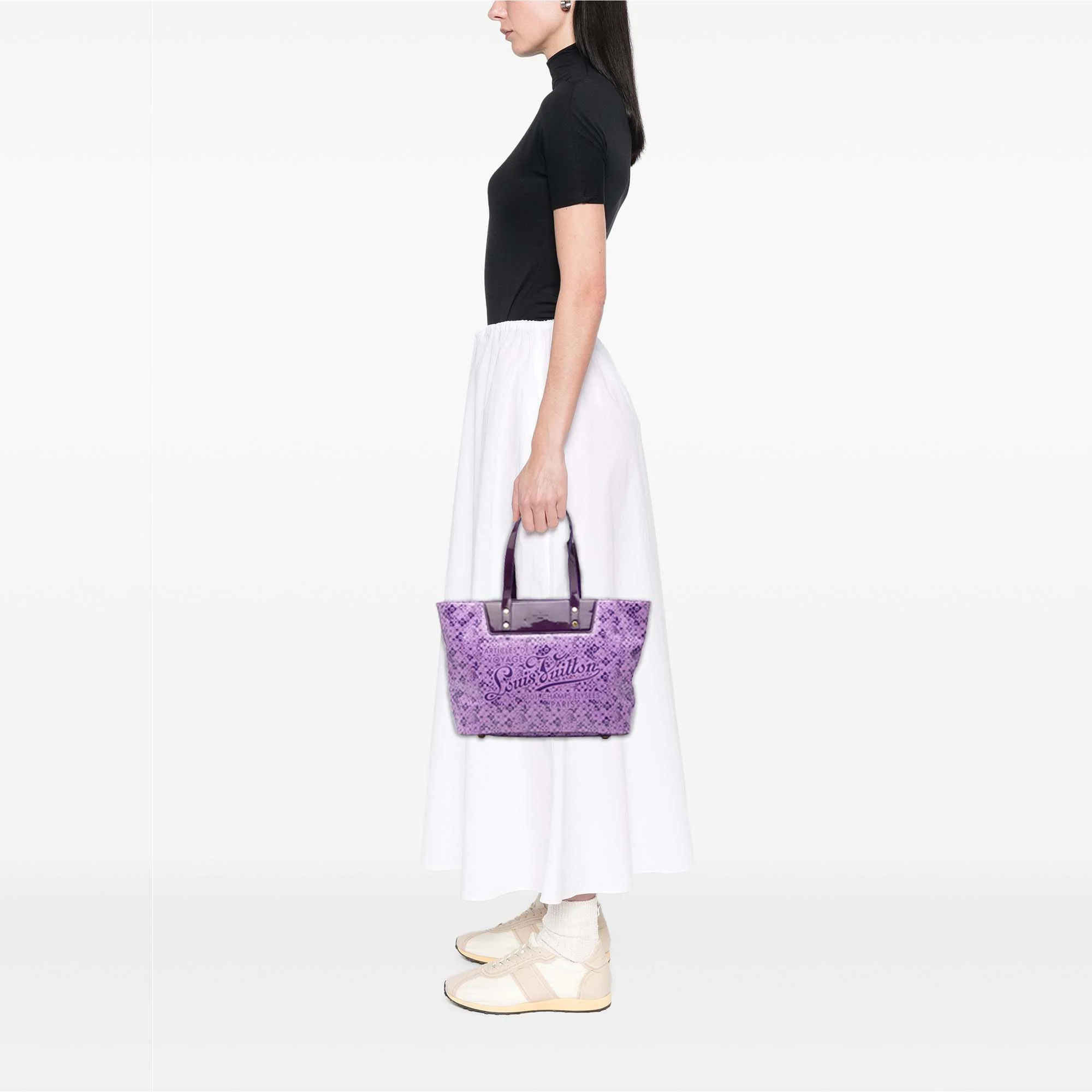 Voyage Tote Cosmic Blossom PM - Image 7