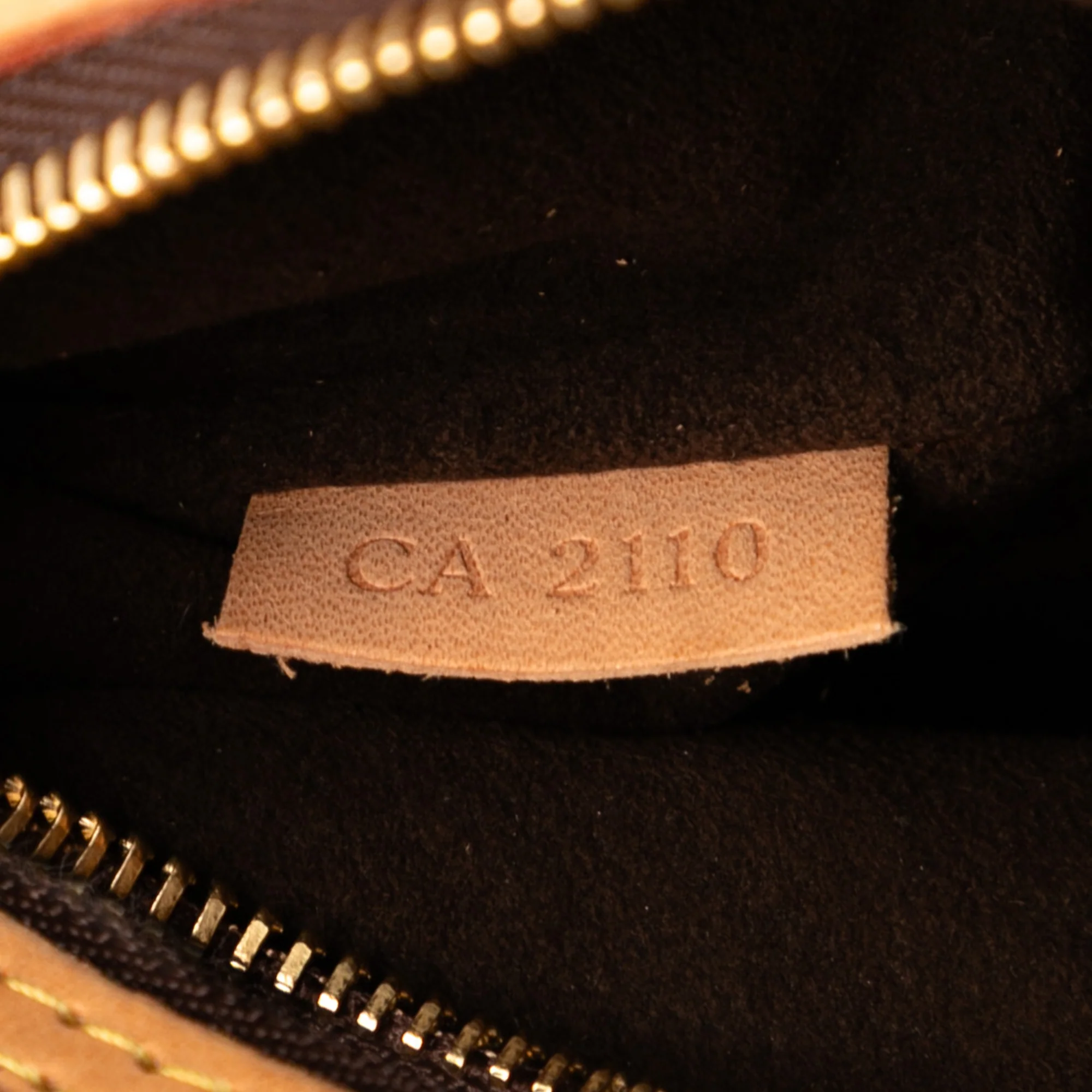 Wilshire Handbag Monogram Canvas PM - Image 6
