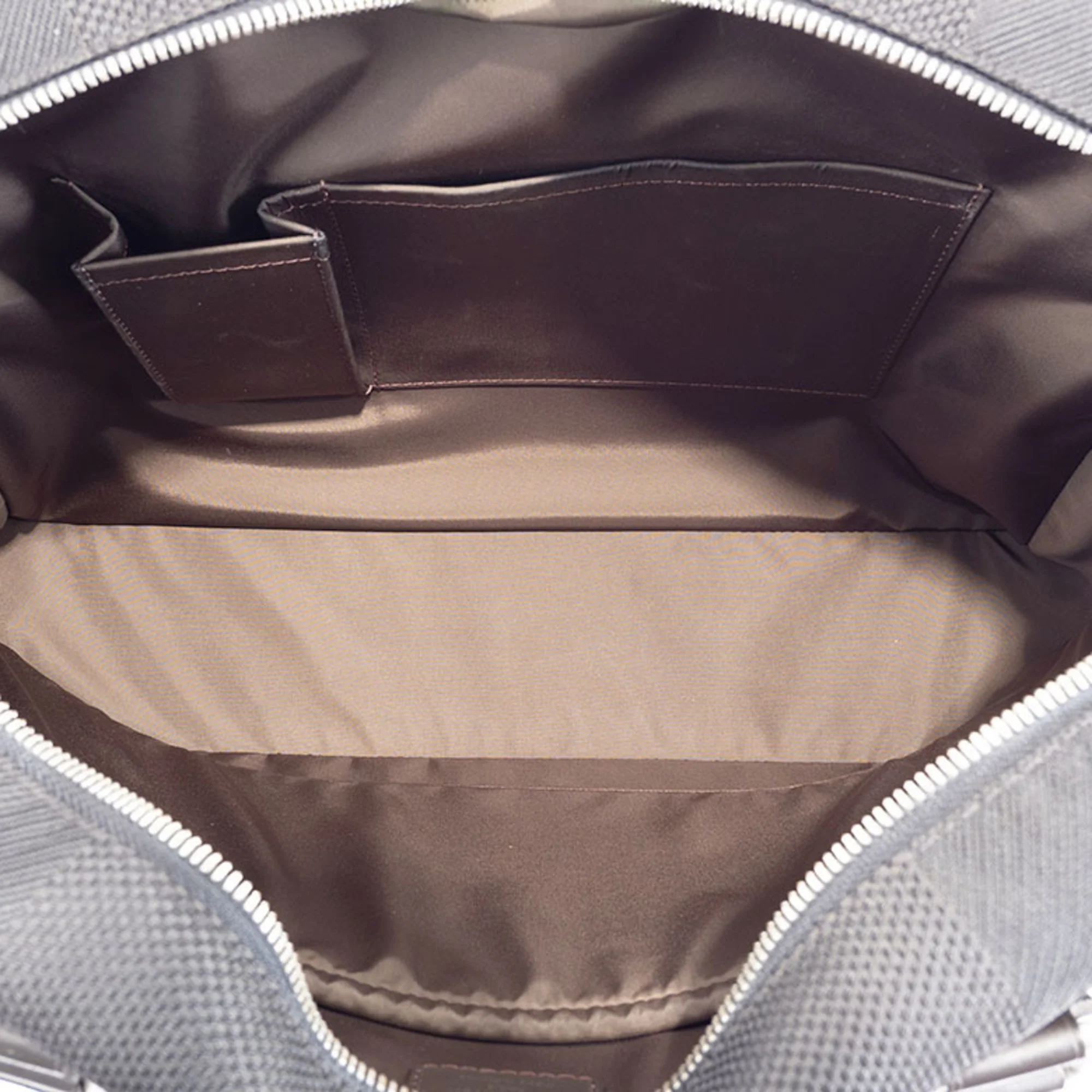 Yack Briefcase Damier Geant Canvas - Image 9