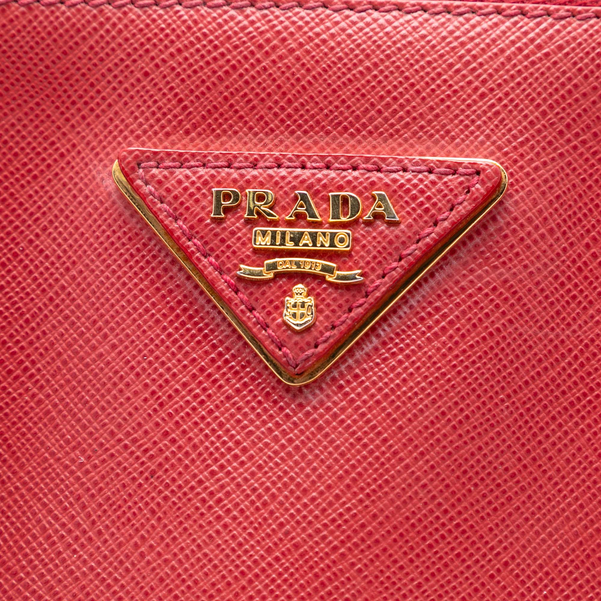 Double Zip Lux Tote Saffiano Leather Large - Image 5