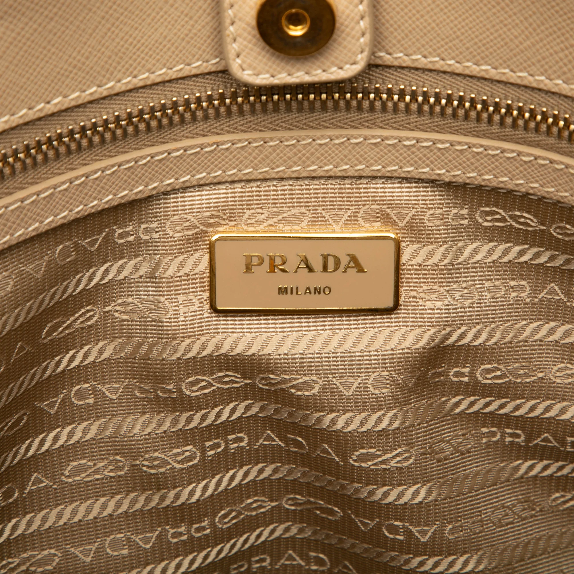 Lux Open Tote Saffiano Leather Large - Image 5