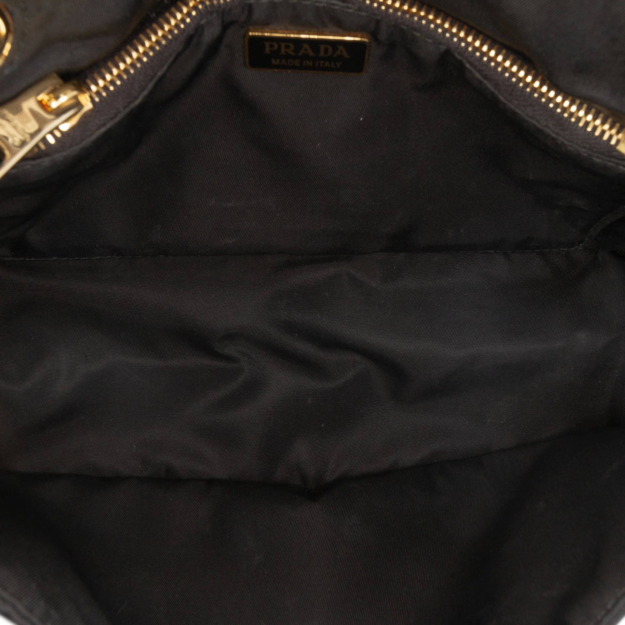 Padded Chain Flap Bag Tessuto Medium - Image 4