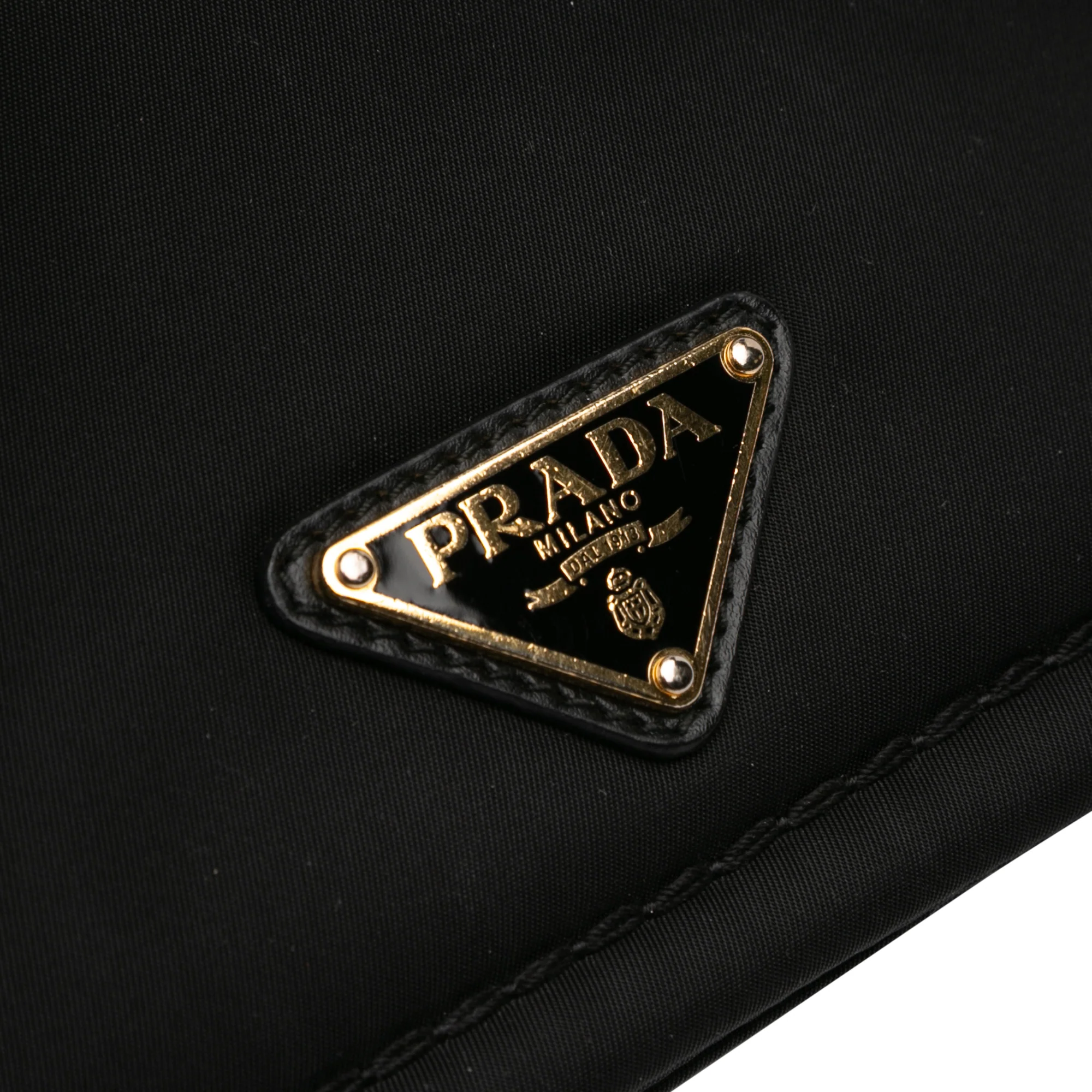 Padded Chain Flap Bag Tessuto Medium - Image 6