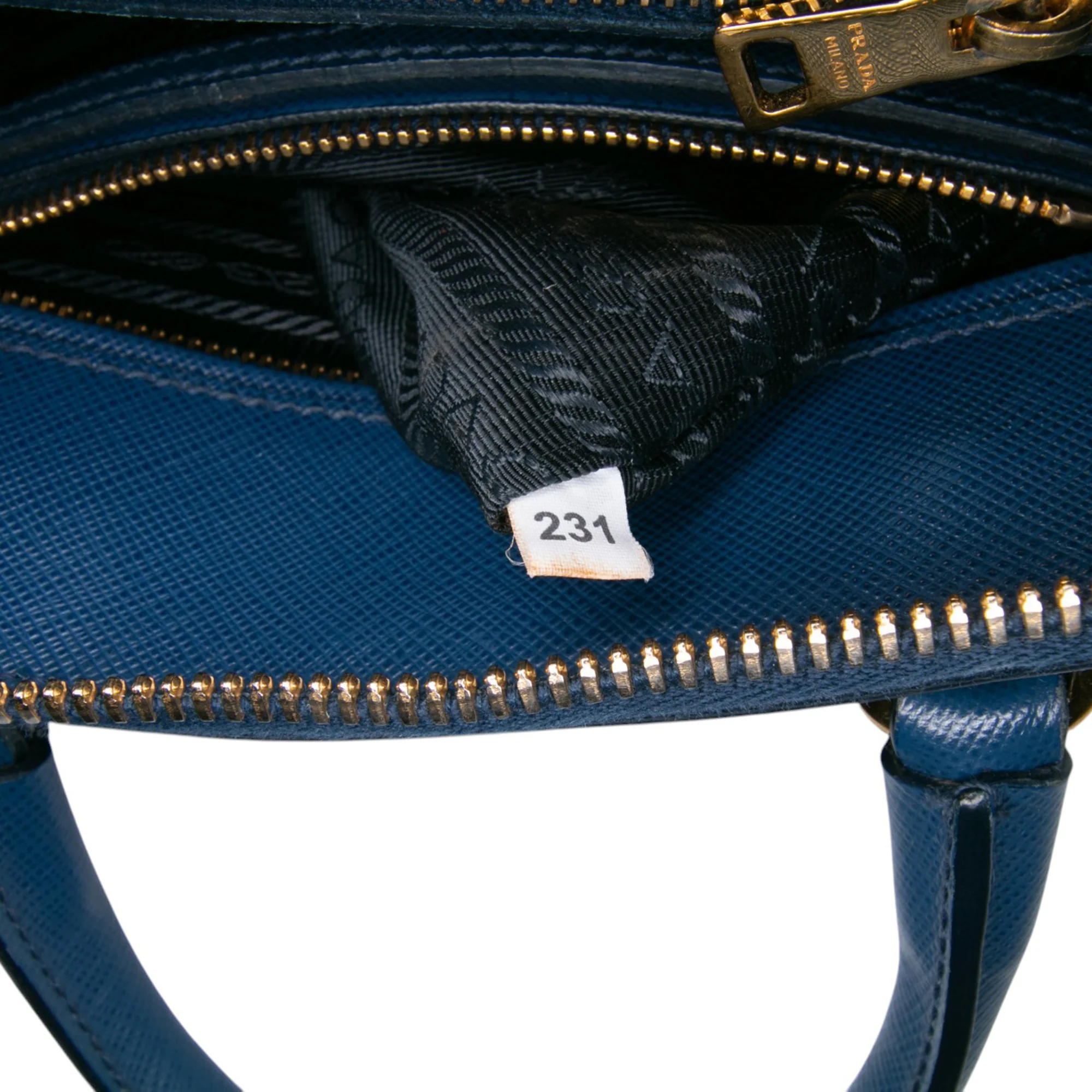 Promenade Bag Saffiano Leather Small - Image 6
