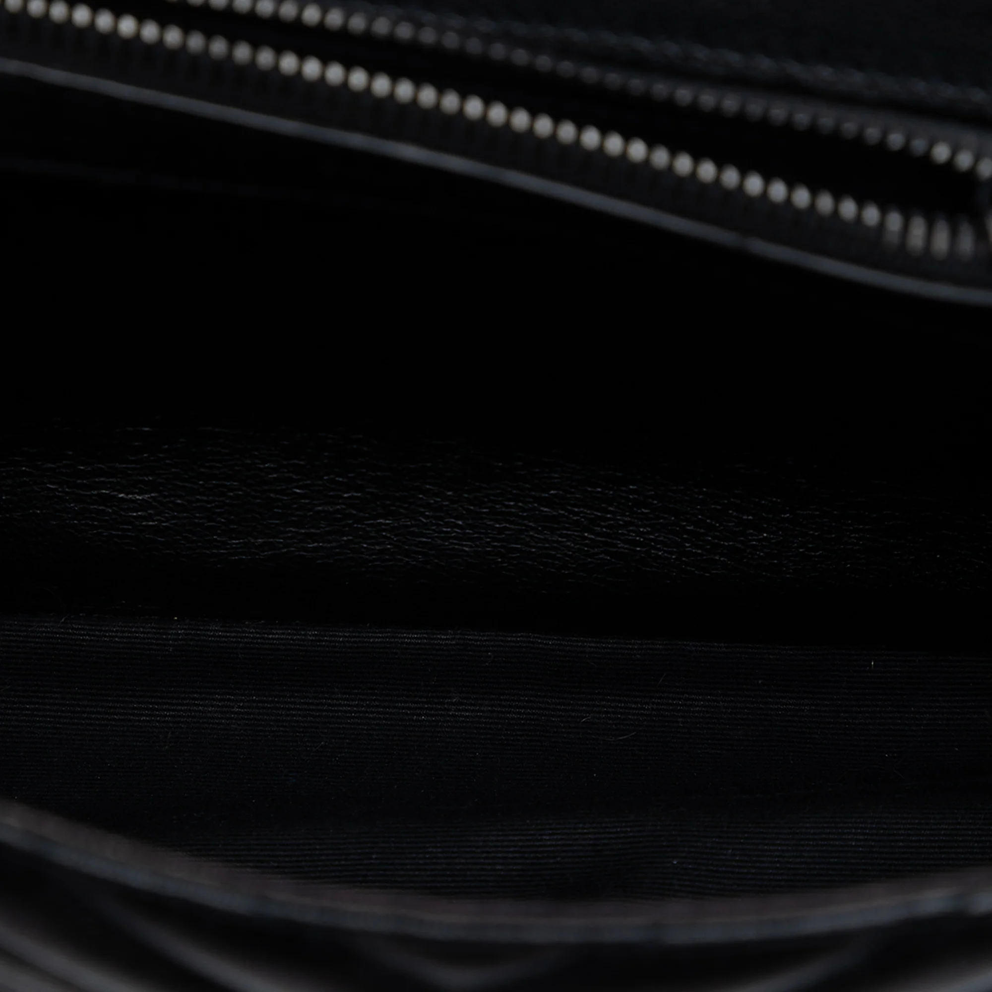 Classic Monogram College Bag Matelasse Chevron Leather Medium - Image 4