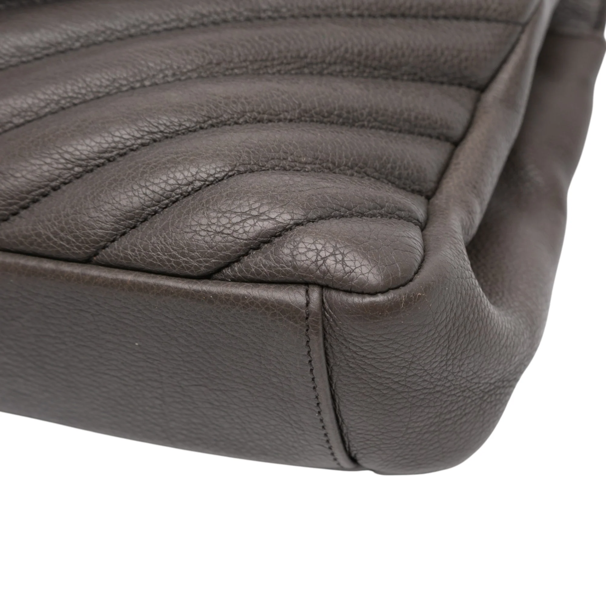 Classic Monogram College Bag Matelasse Chevron Leather Medium - Image 9