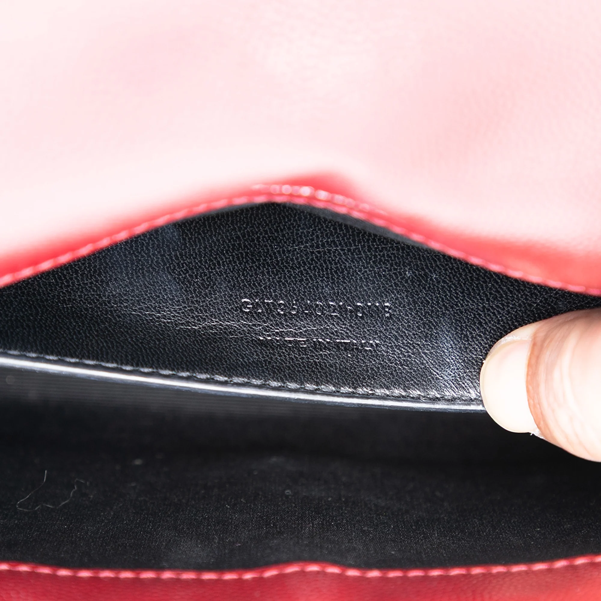 Classic Monogram Crossbody Bag Grainy Leather Medium - Image 5