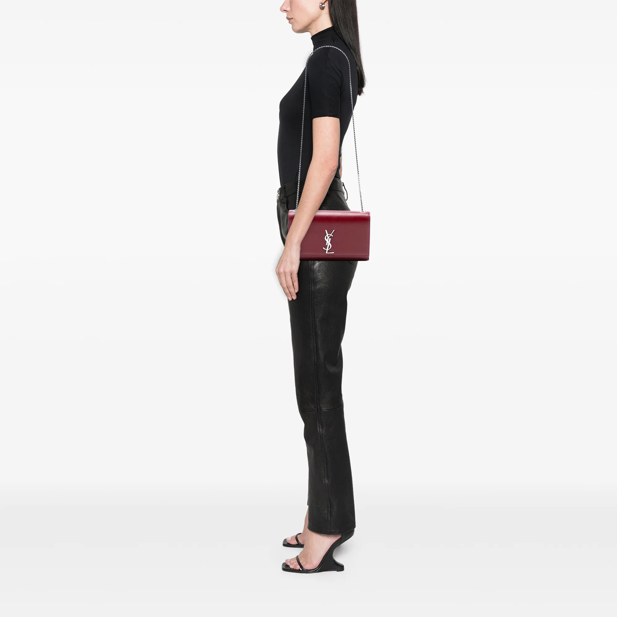 Classic Monogram Crossbody Bag Grainy Leather Medium - Image 7