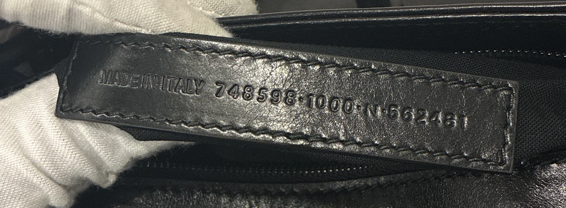 BB Soft Flap Bag Leather Small - Image 6
