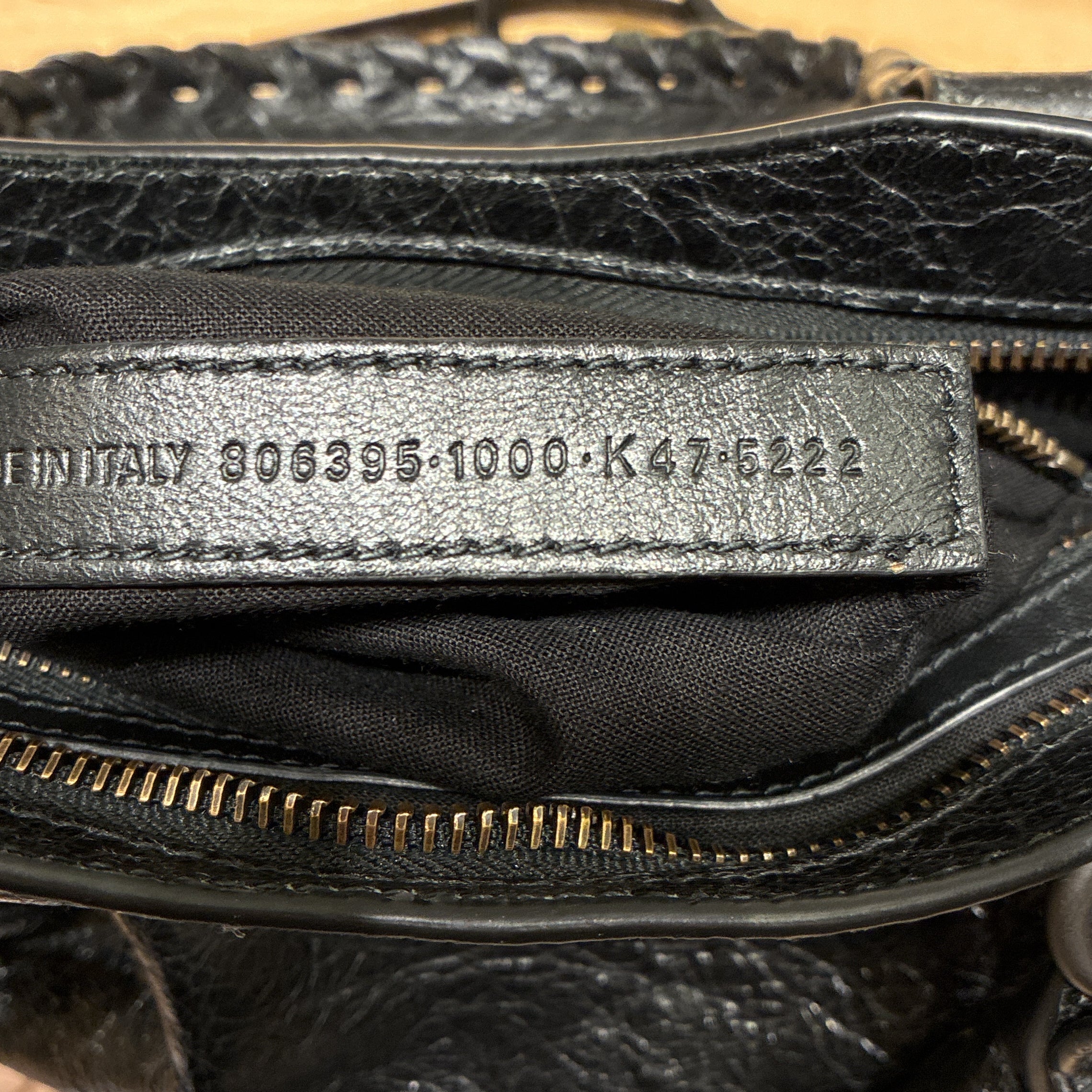 City Classic Studs Bag Leather Mini - Image 8