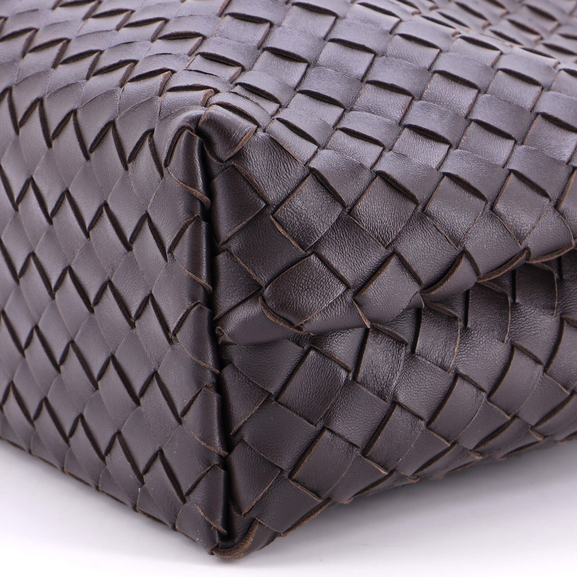 Andiamo Top Handle Bag Intrecciato Nappa Medium - Image 6