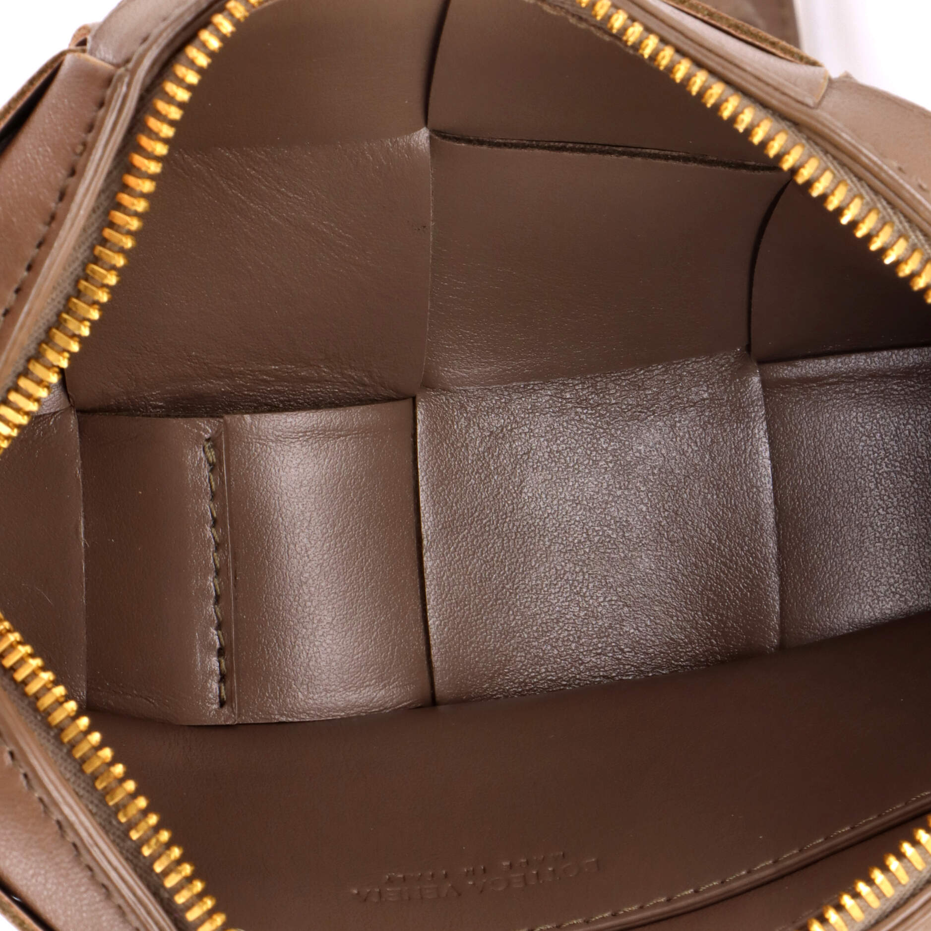 Brick Cassette Shoulder Bag Maxi Intrecciato Leather Small - Image 5