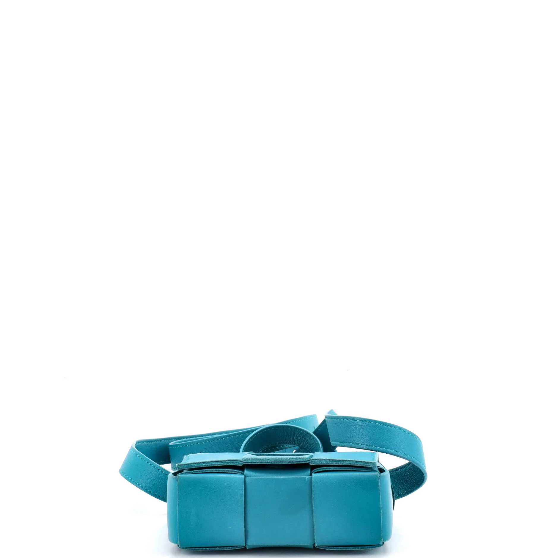 Cassette Crossbody Bag Maxi Intrecciato Leather Extra Mini - Image 4