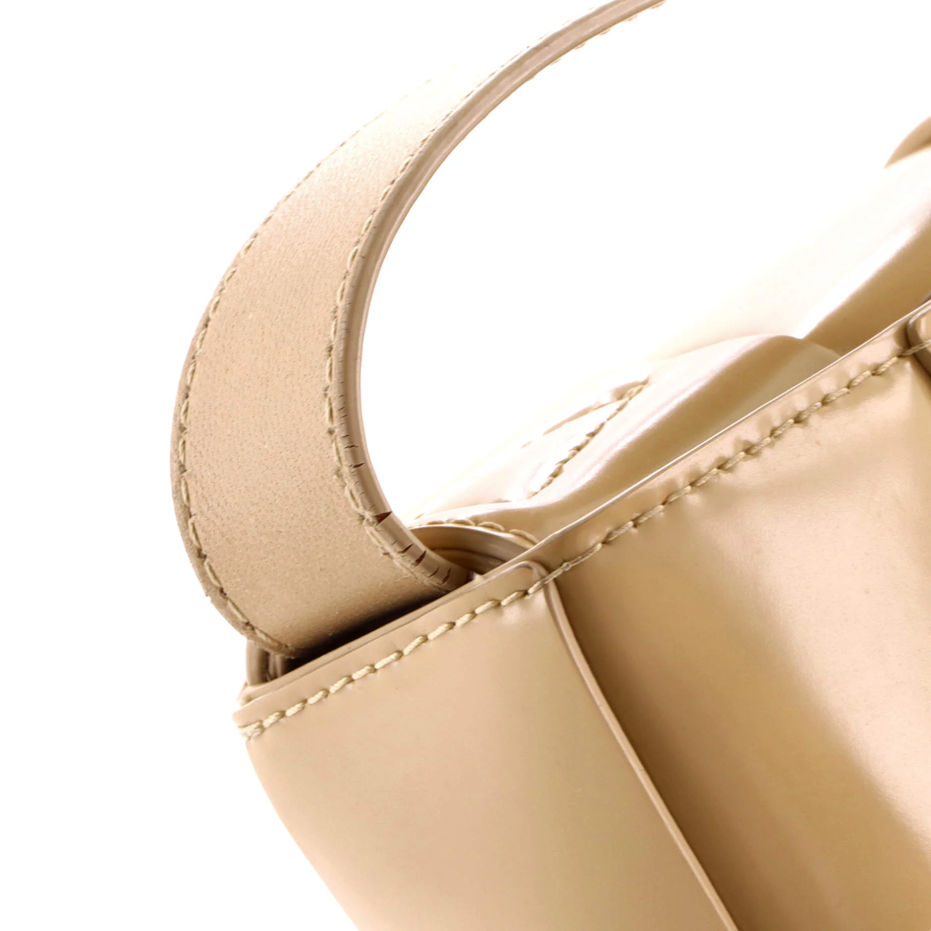 Cassette Crossbody Bag Maxi Intrecciato Patent - Image 6
