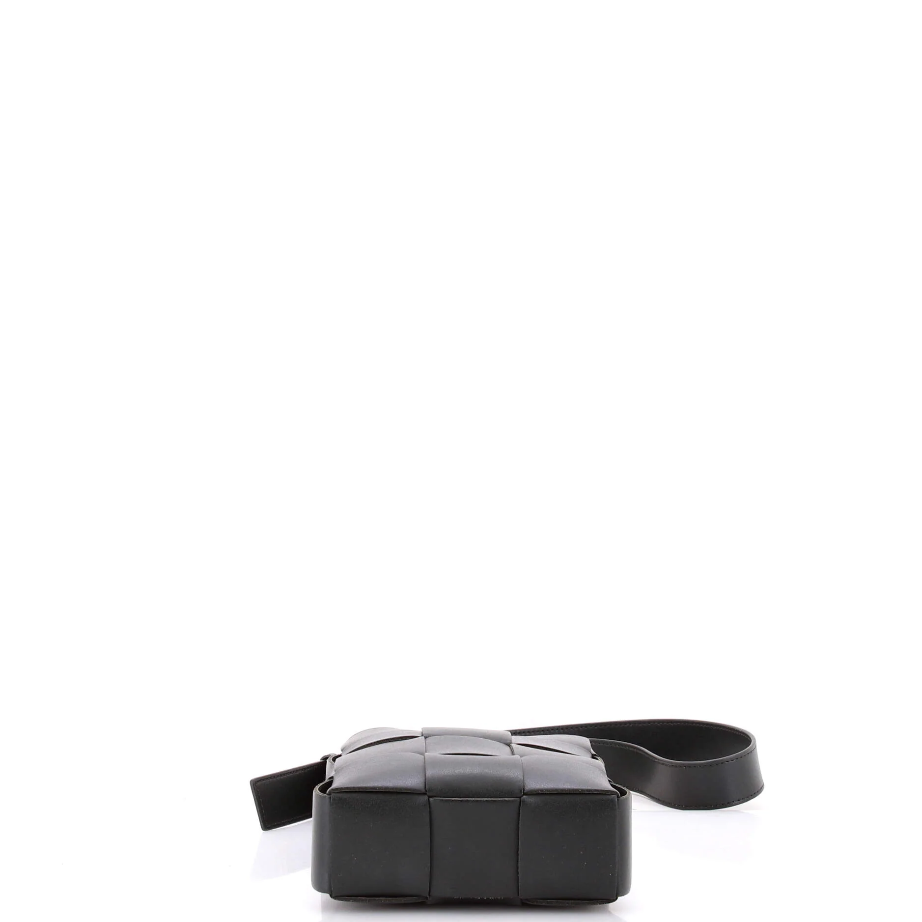 Cassette Phone Holder Crossbody Bag Maxi Intrecciato Leather - Image 4