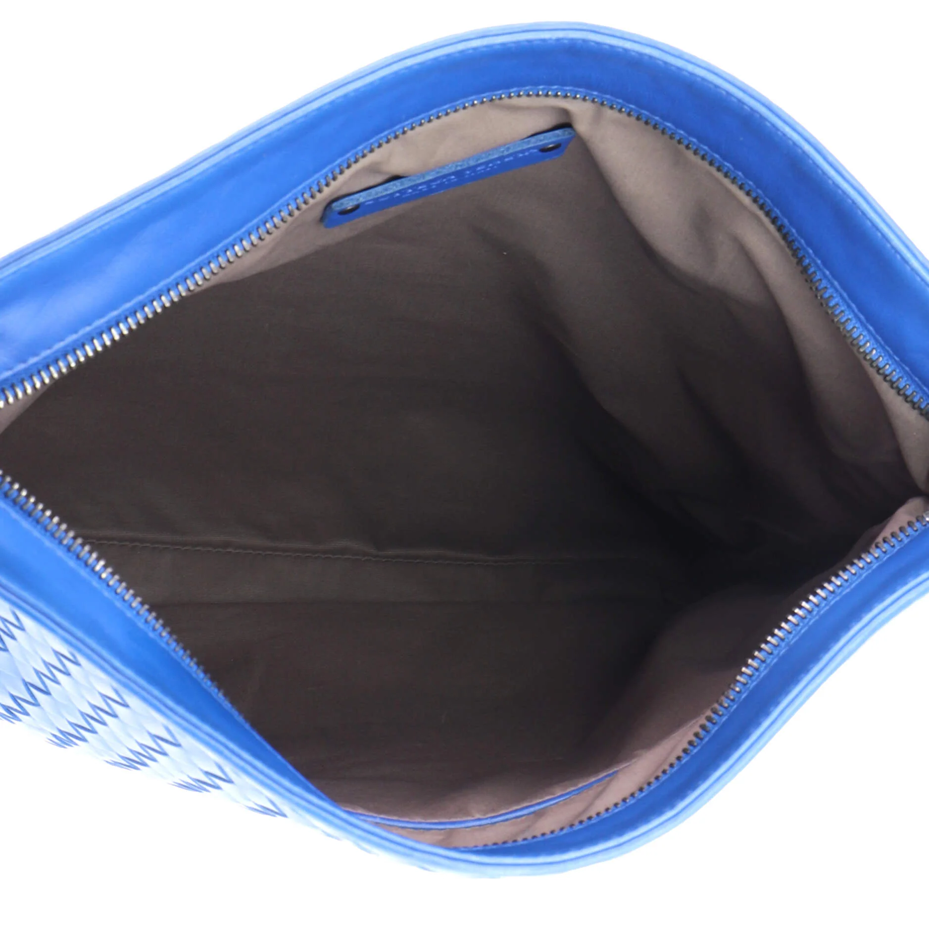 Flat Messenger Bag Intrecciato Nappa Medium - Image 5