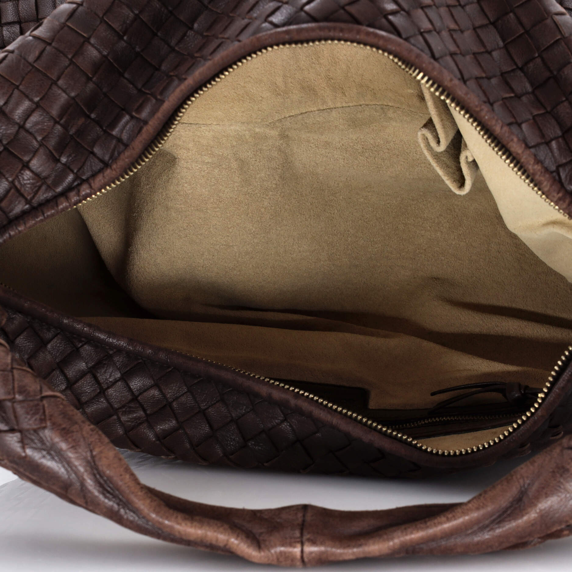 Veneta Hobo Intrecciato Nappa Medium - Image 5