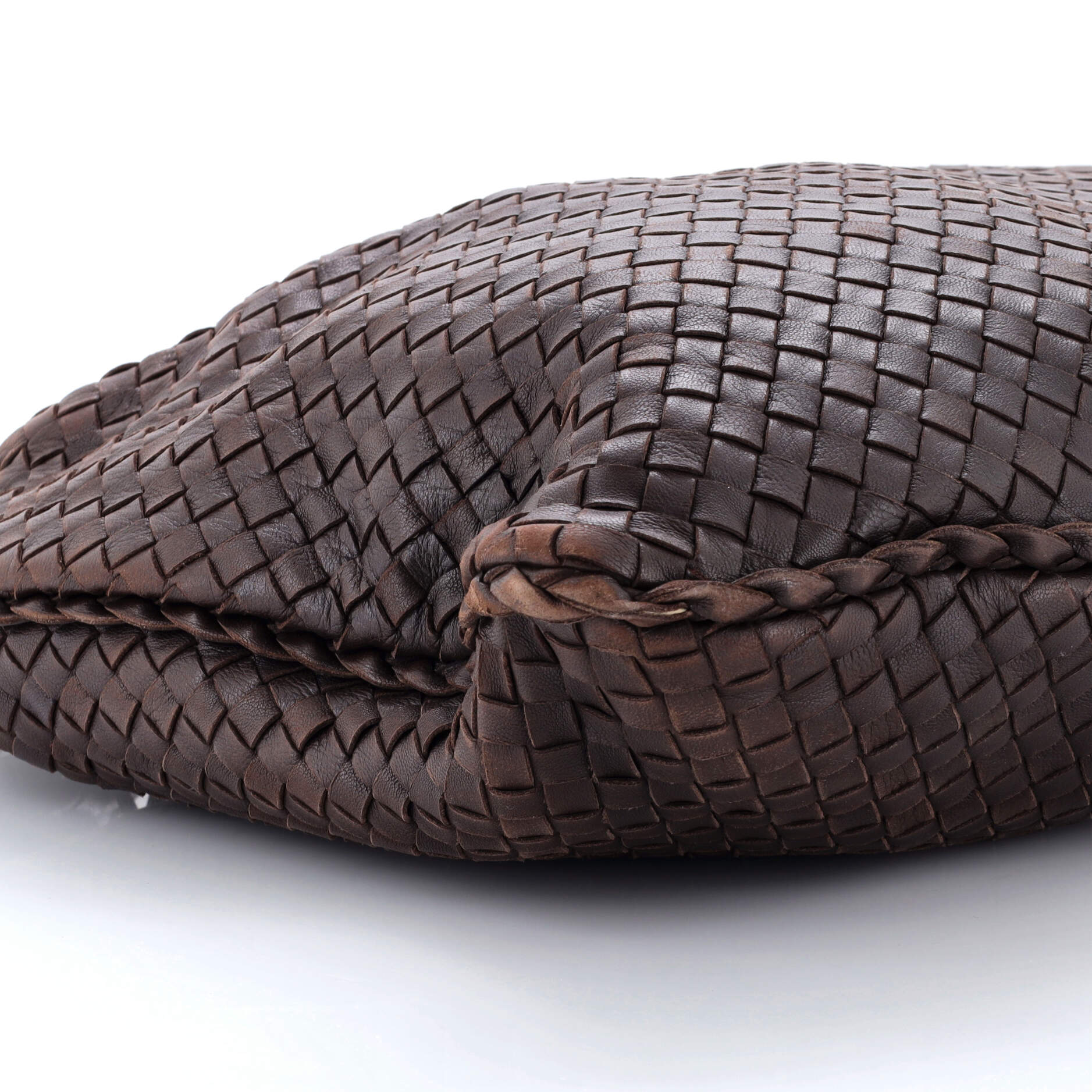 Veneta Hobo Intrecciato Nappa Medium - Image 6
