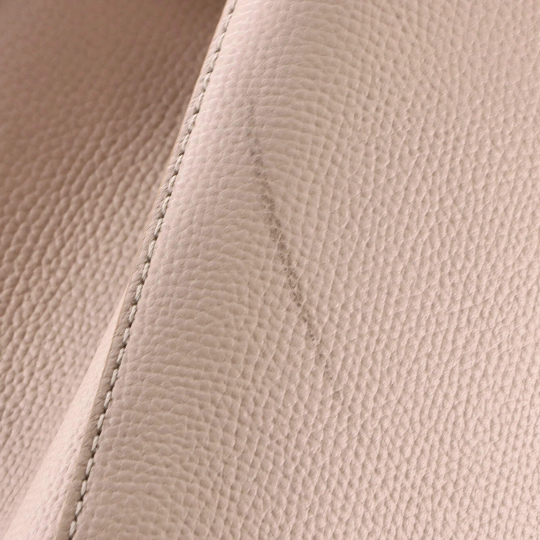 Banner Tote Leather Medium - Image 6