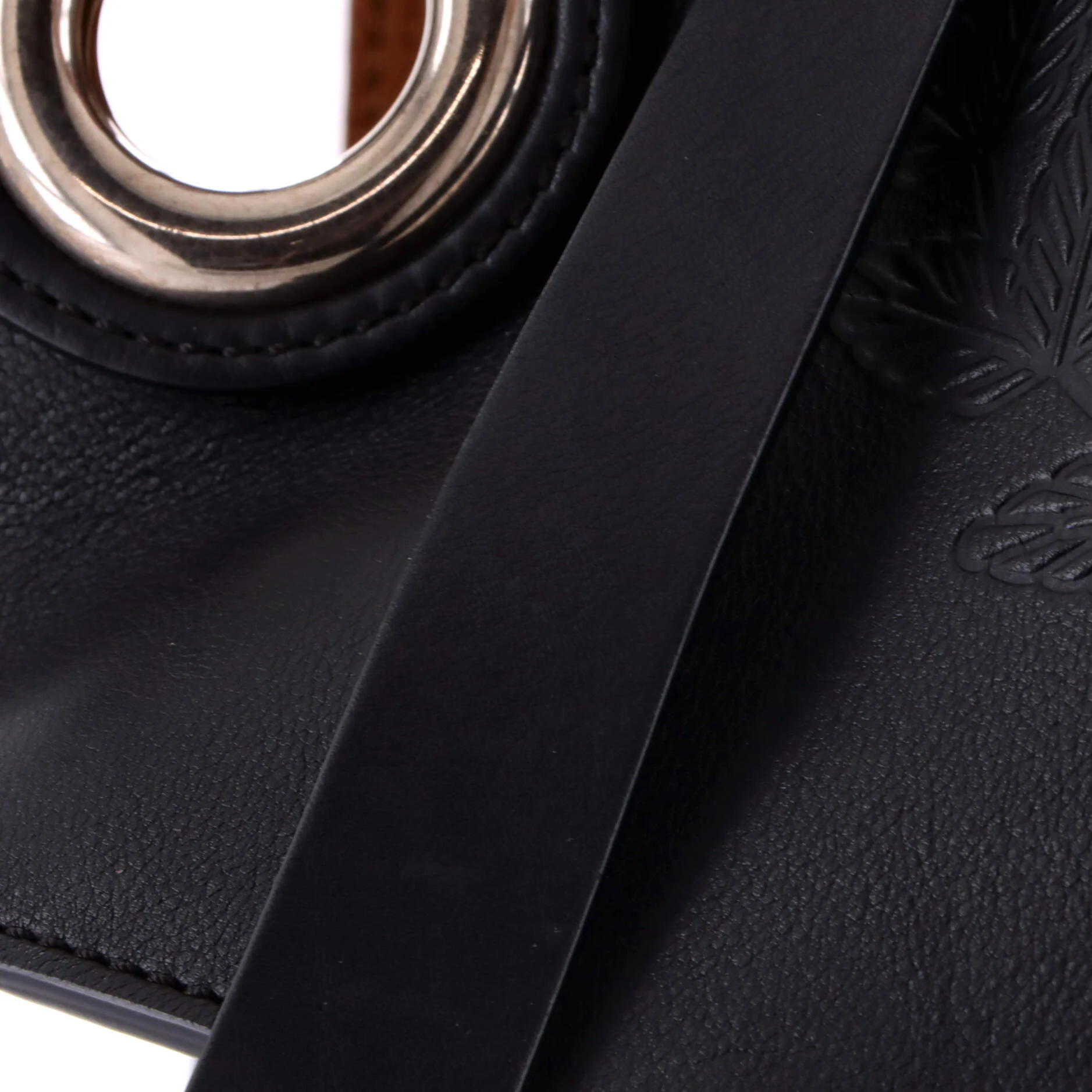 Crest Grommet Tote Embossed Leather Large - Image 7