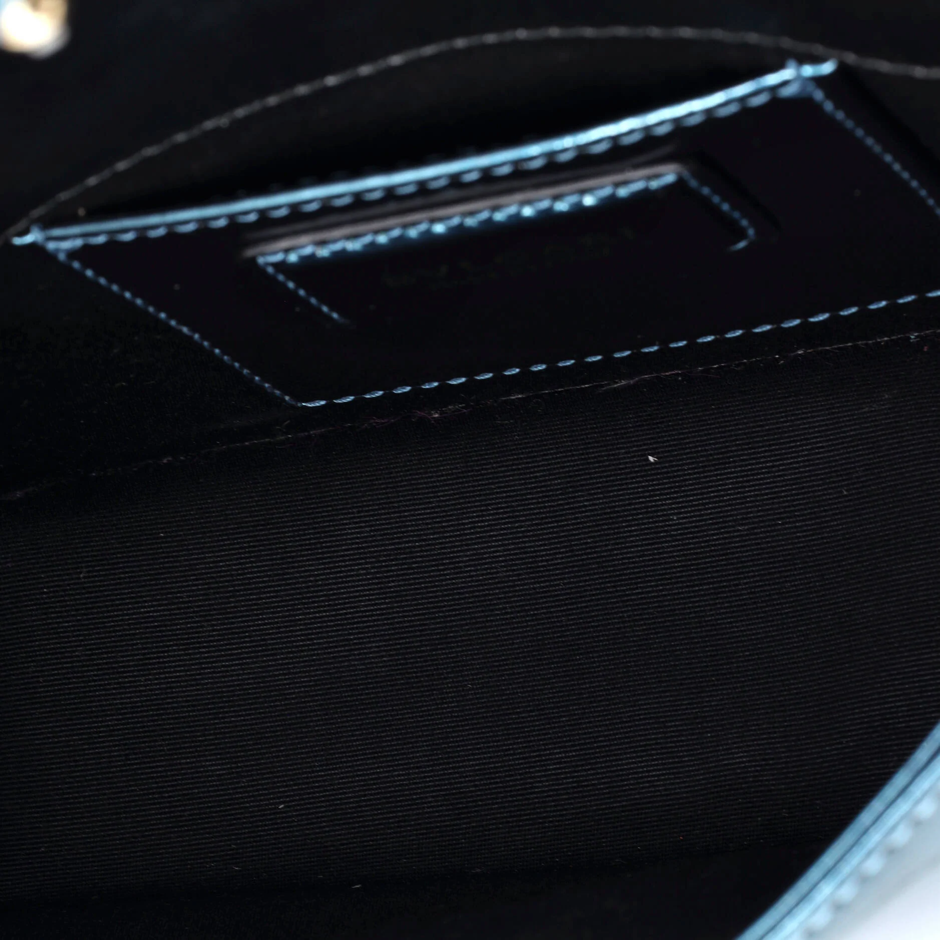 Serpenti Forever Shoulder Bag Patent Small - Image 6