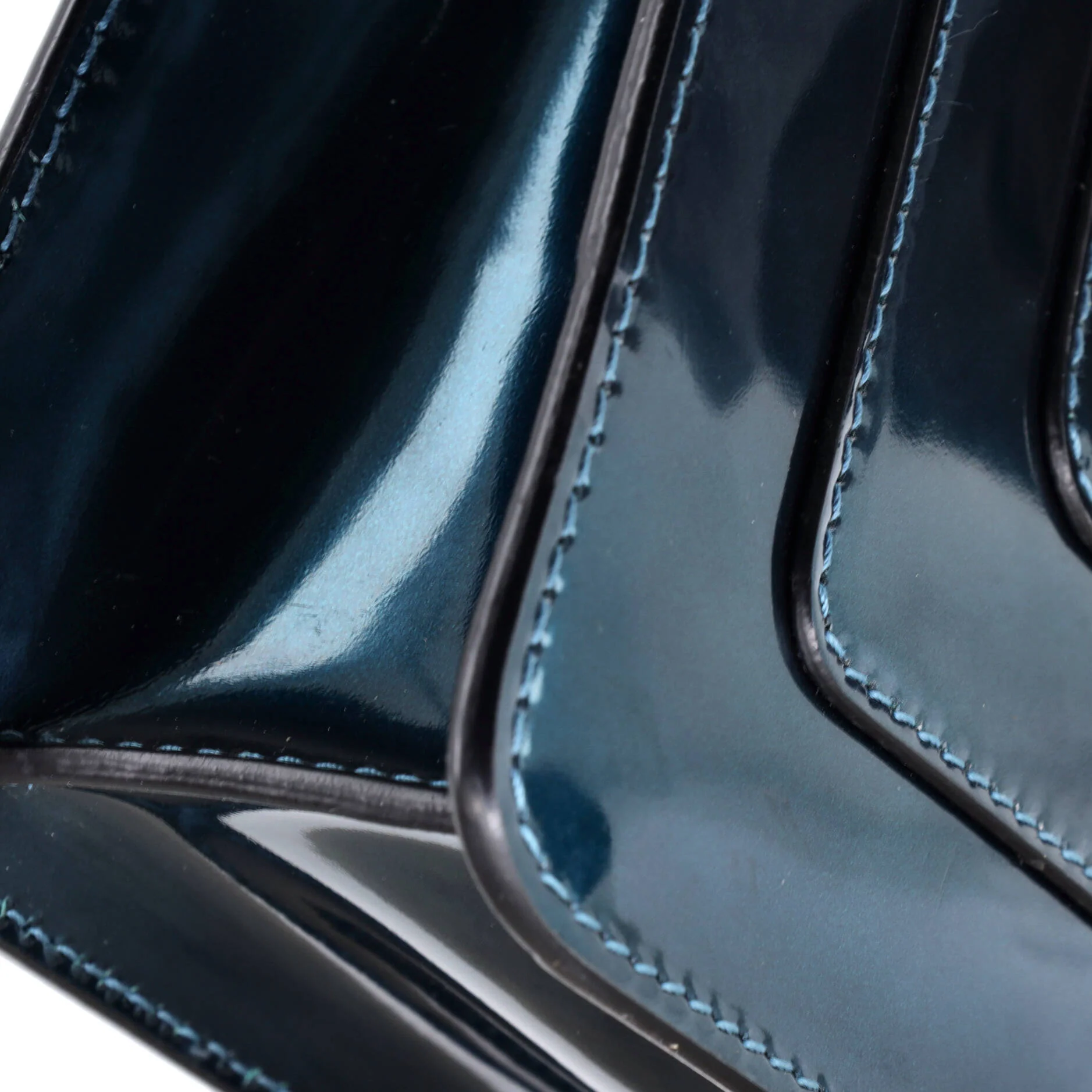 Serpenti Forever Shoulder Bag Patent Small - Image 7
