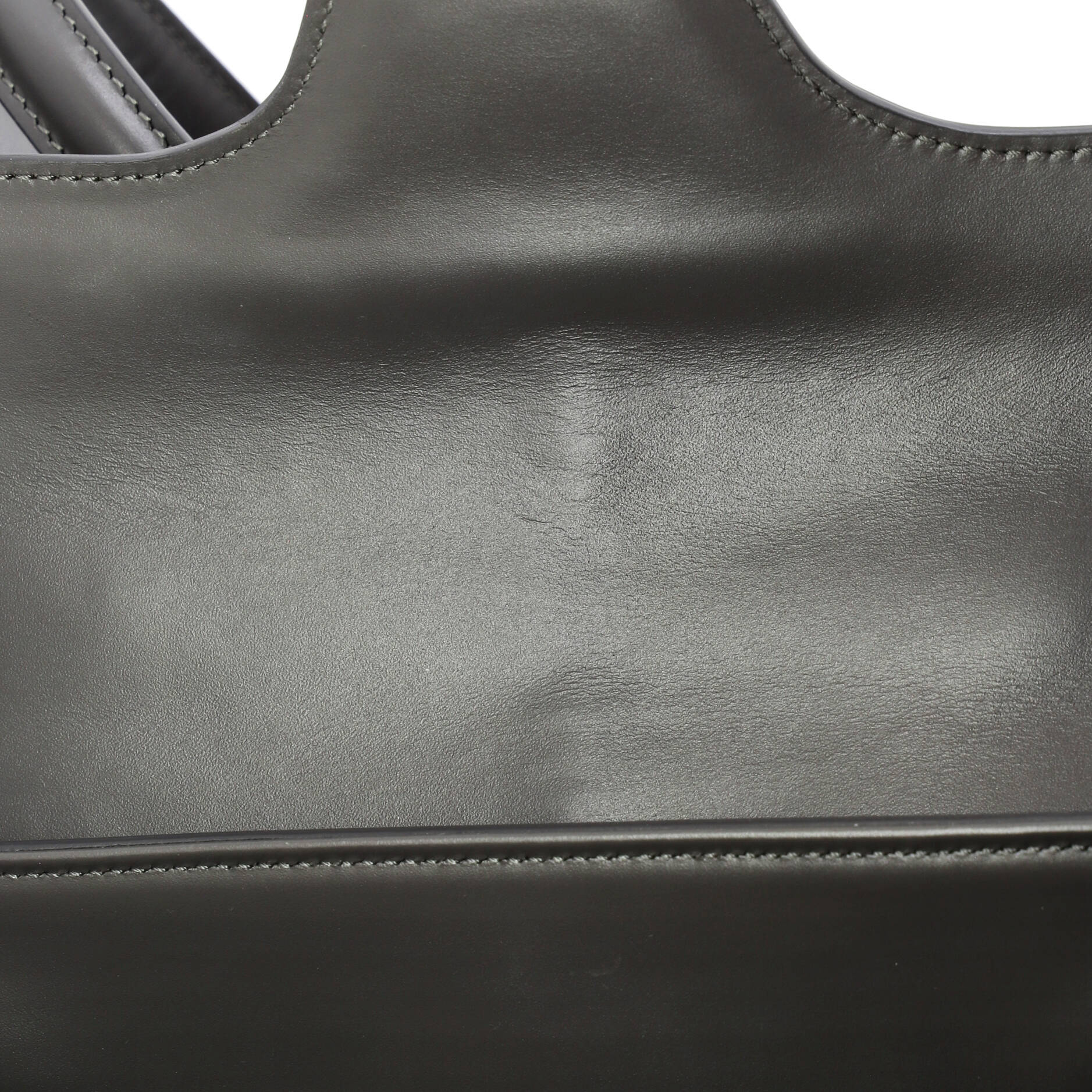 16 Top Handle Bag Smooth Calfskin Small - Image 7