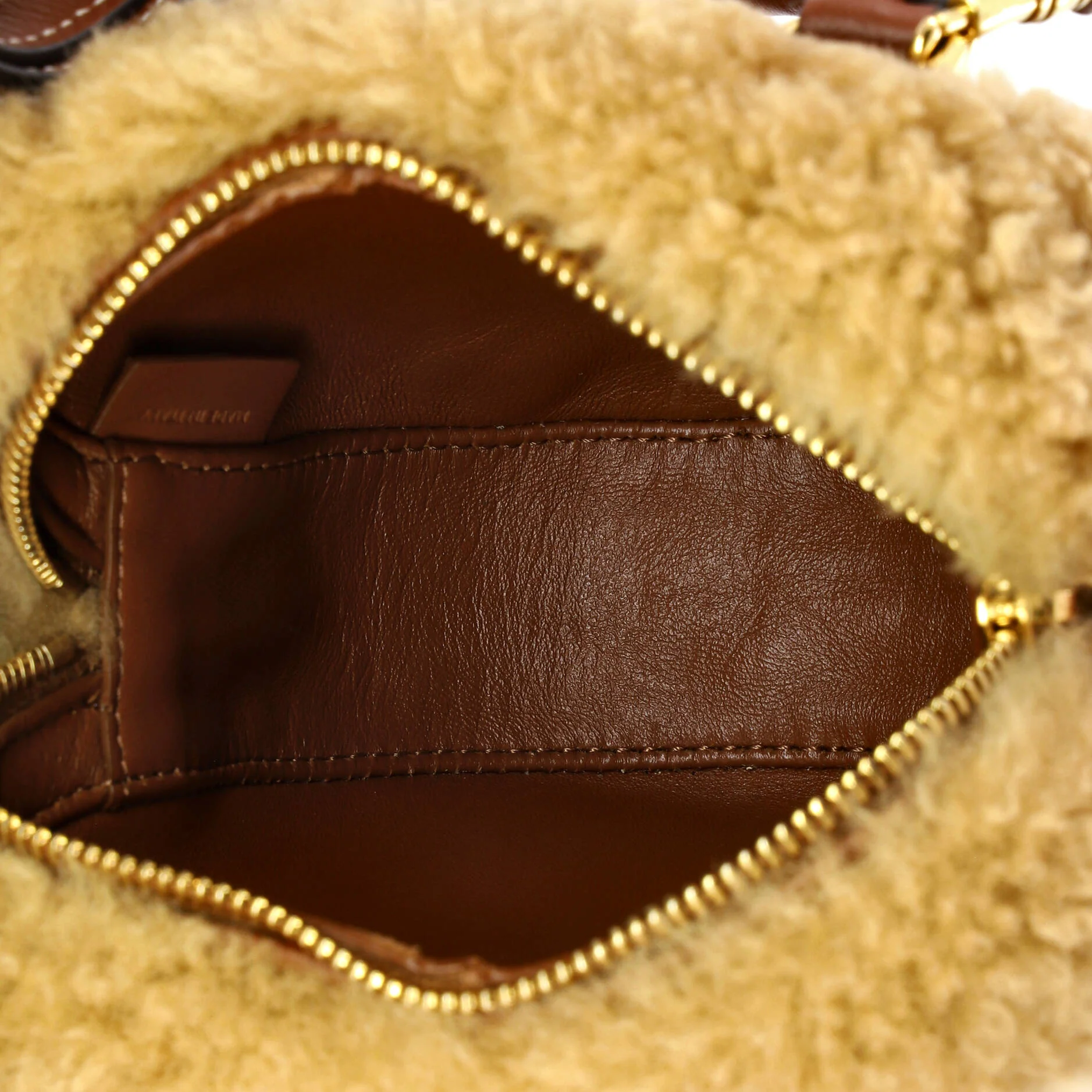 Heart Bag Shearling with Leather Medium - Image 5