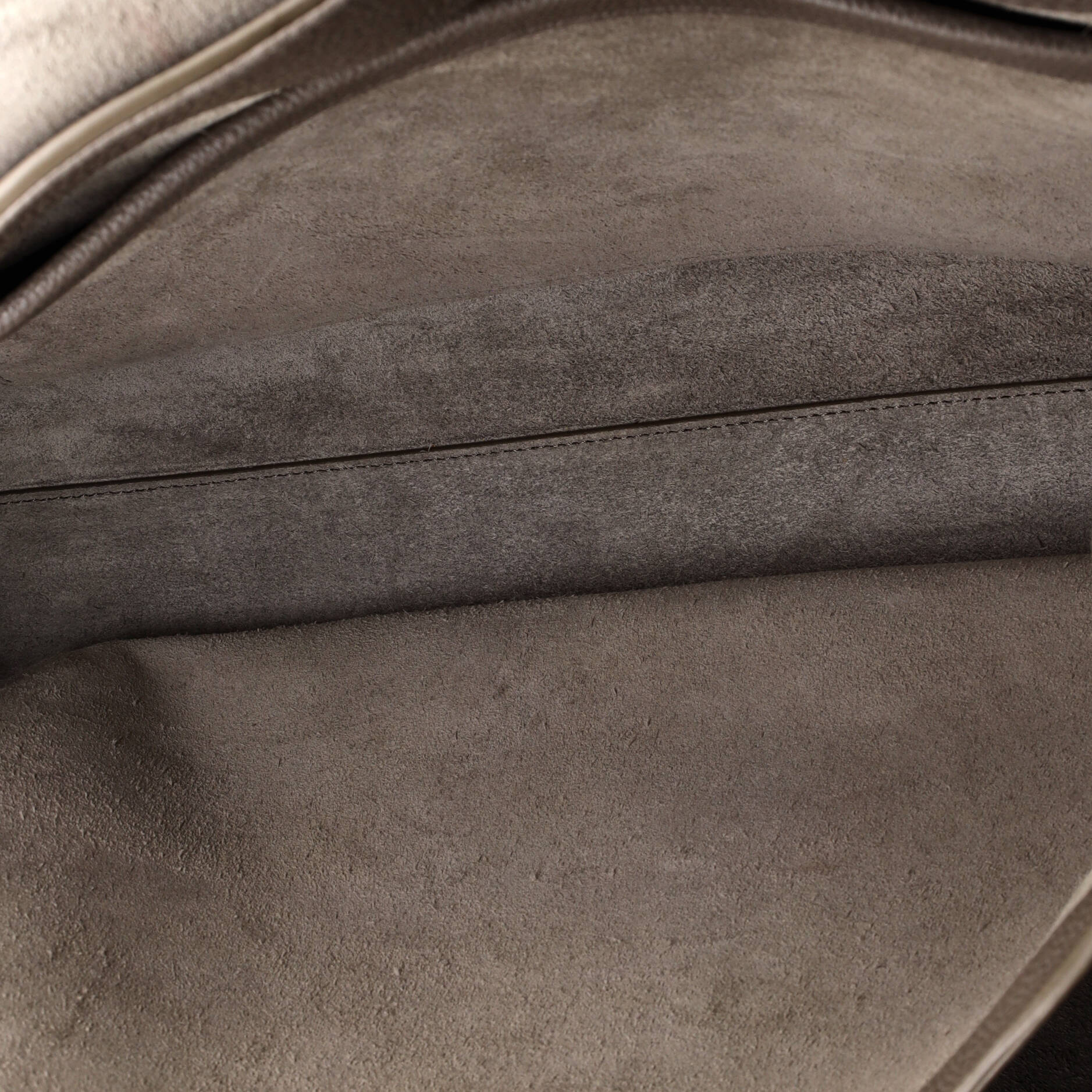 Soft 16 Bag Smooth Calfskin Large - Image 5