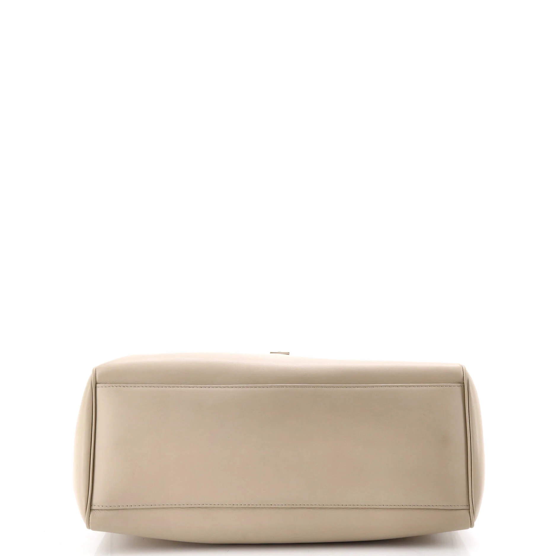 Soft 16 Bag Smooth Calfskin Medium - Image 4