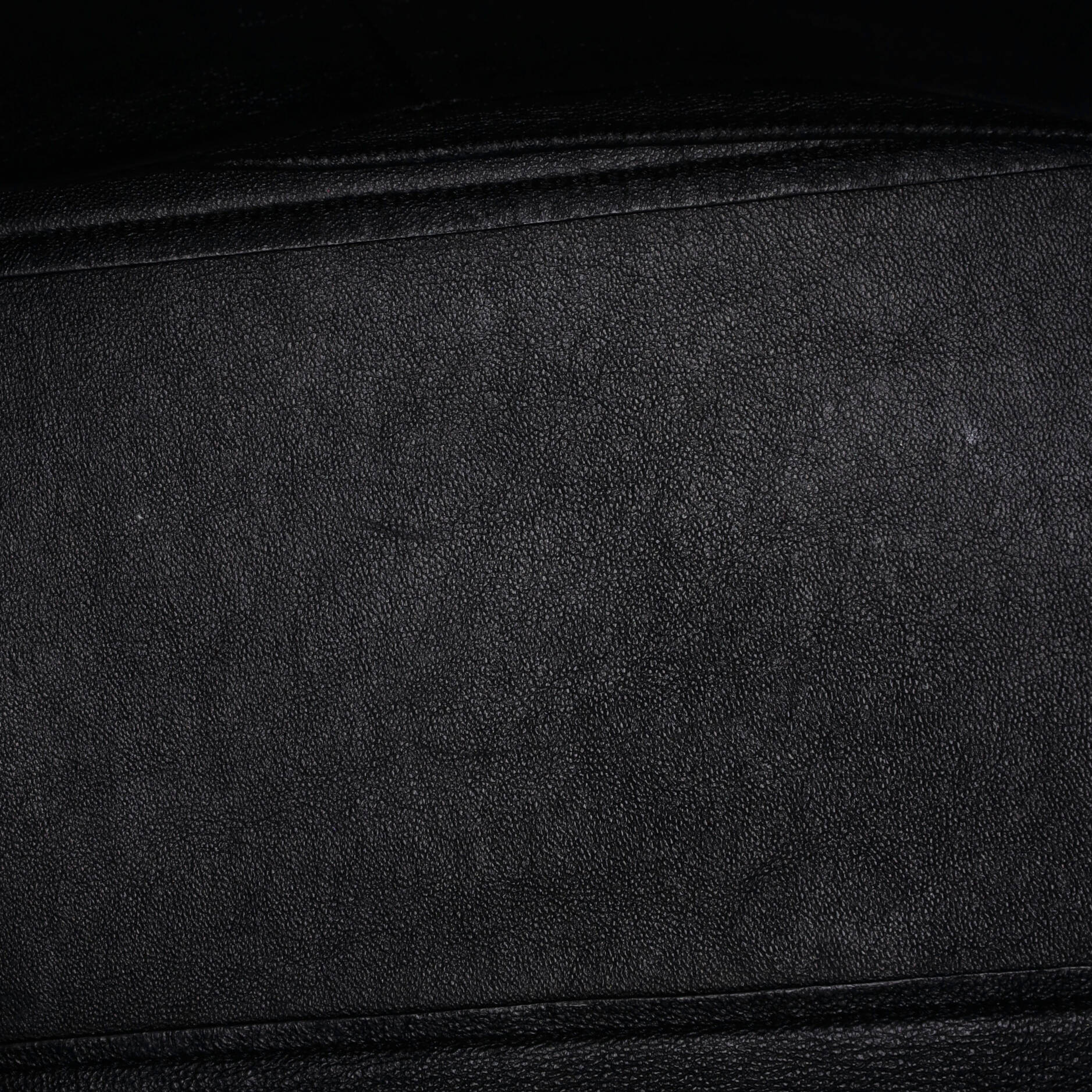 Trapeze Bag Leather Medium - Image 5