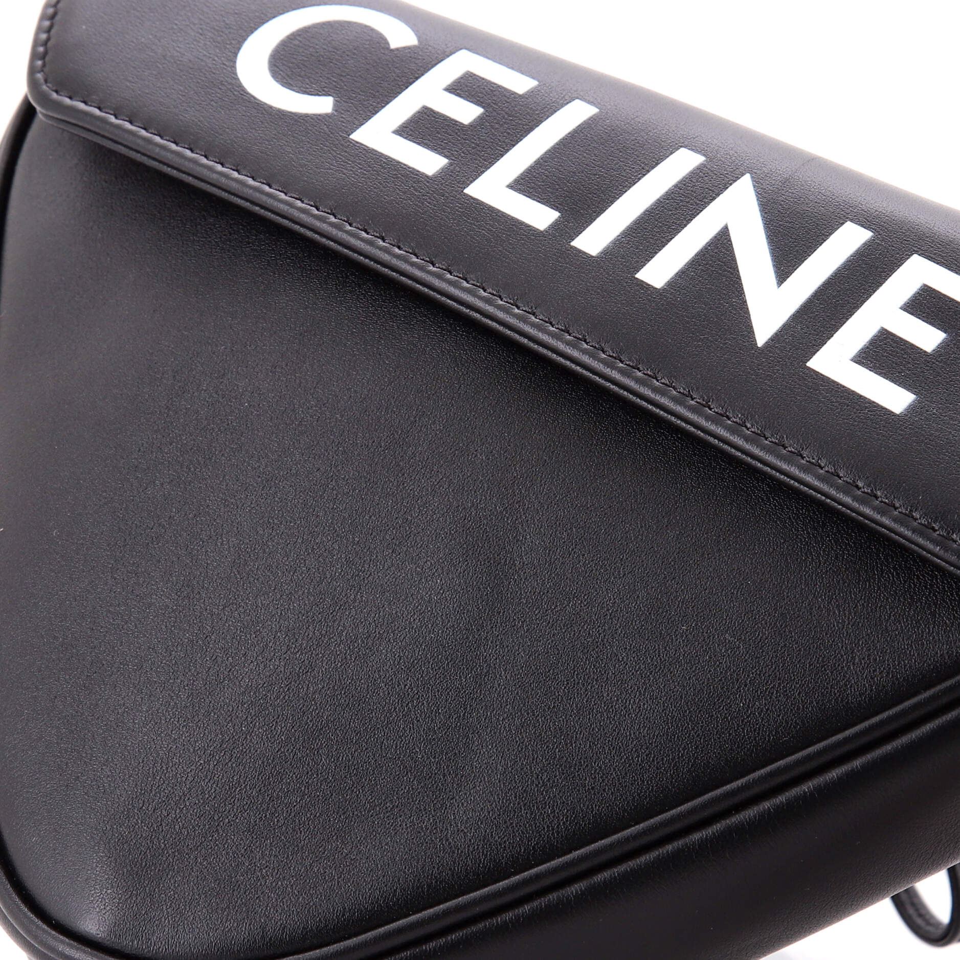 Triangle Bag Leather Small - Image 6