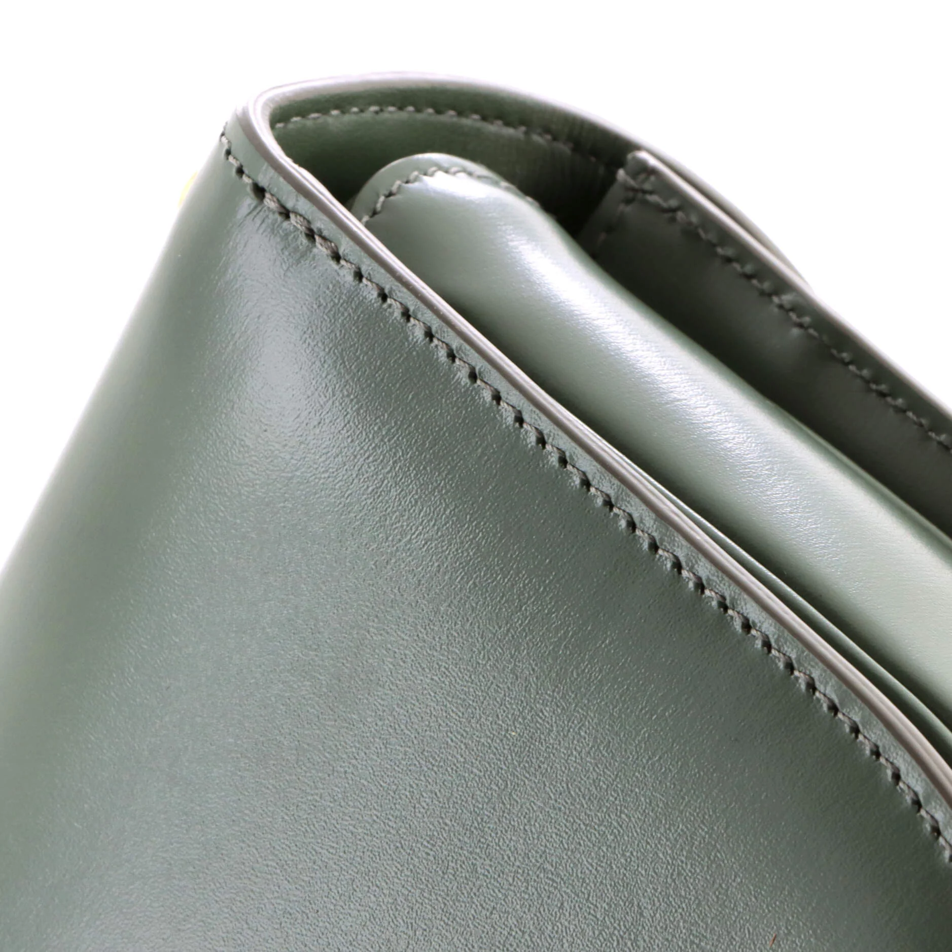 Triomphe Besace Clea Chain Flap Bag Leather - Image 6