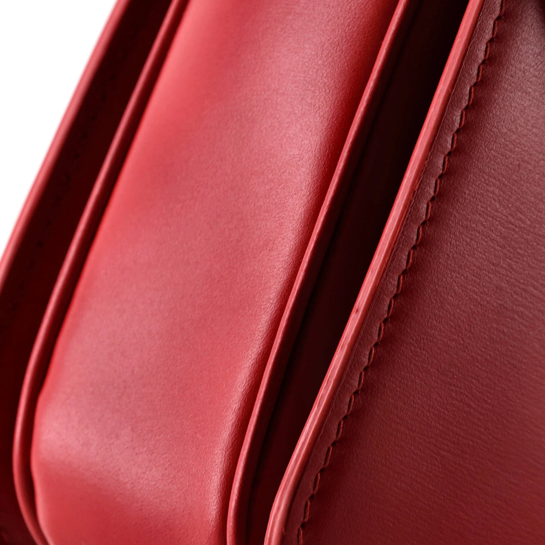 Triomphe Shoulder Bag Smooth Calfskin Large - Image 6
