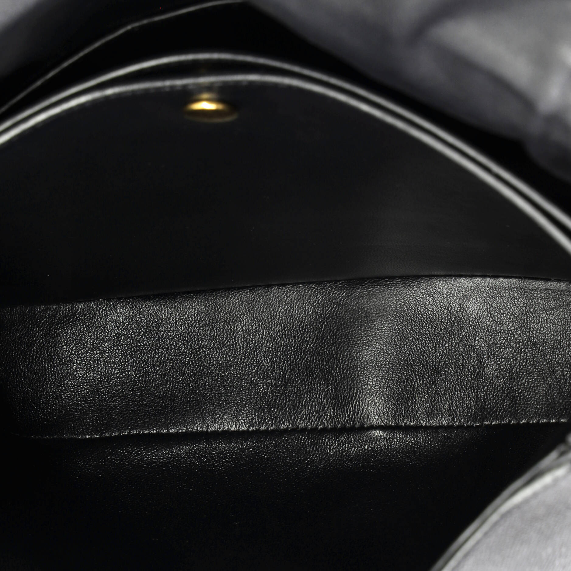 Trotteur Crossbody Bag Calfskin Medium - Image 5