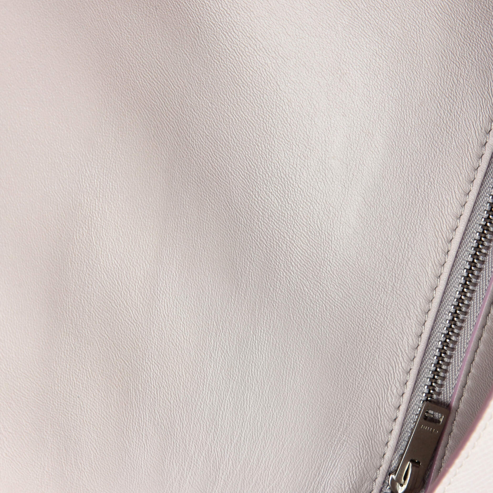 Trotteur Crossbody Bag Grainy Leather Small - Image 7