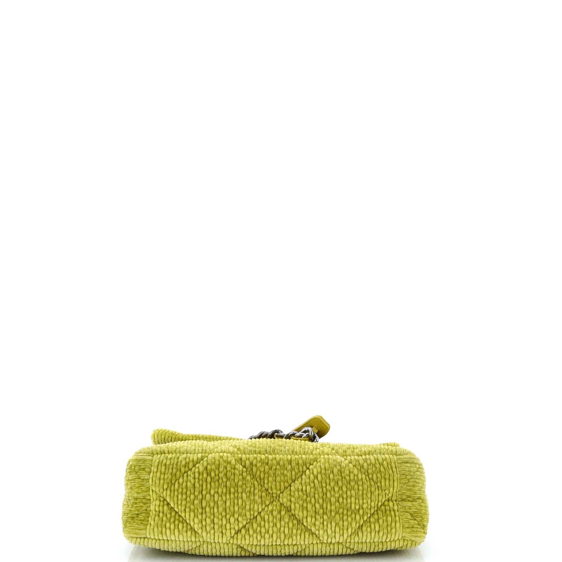 19 Flap Bag Quilted Corduroy Medium - Image 4