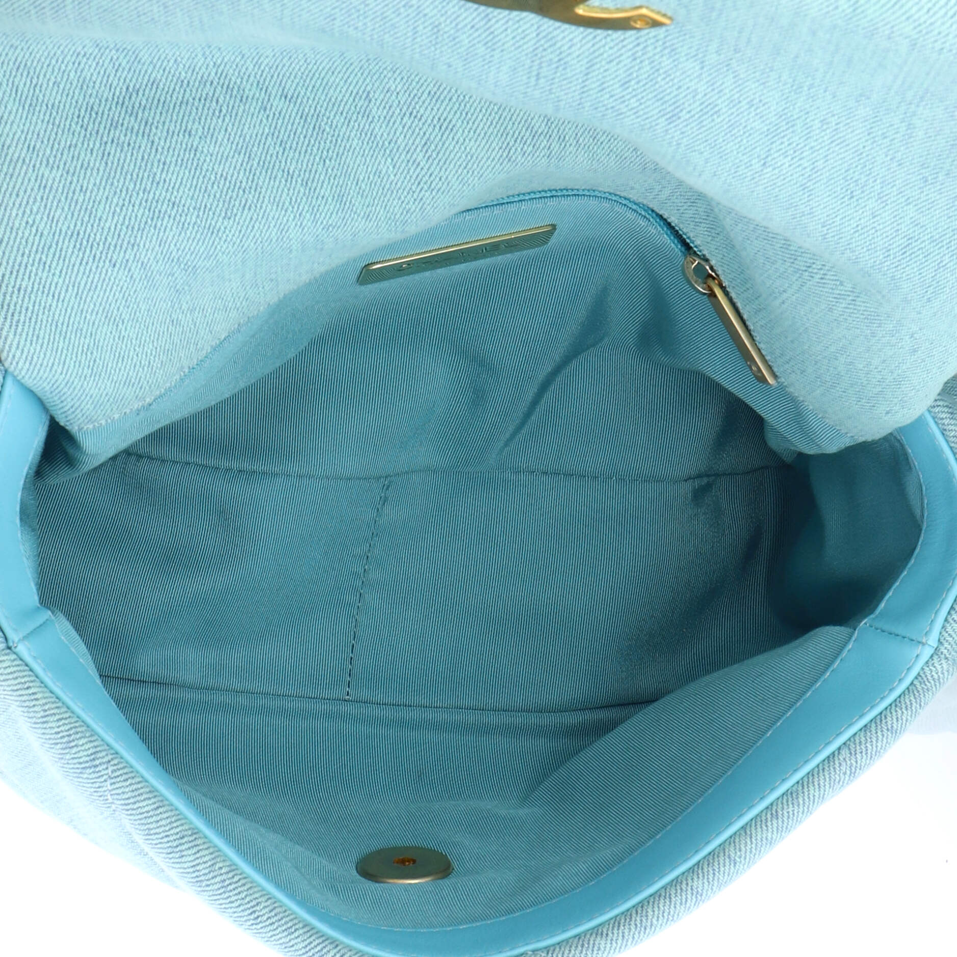 19 Flap Bag Quilted Denim Medium - Image 5