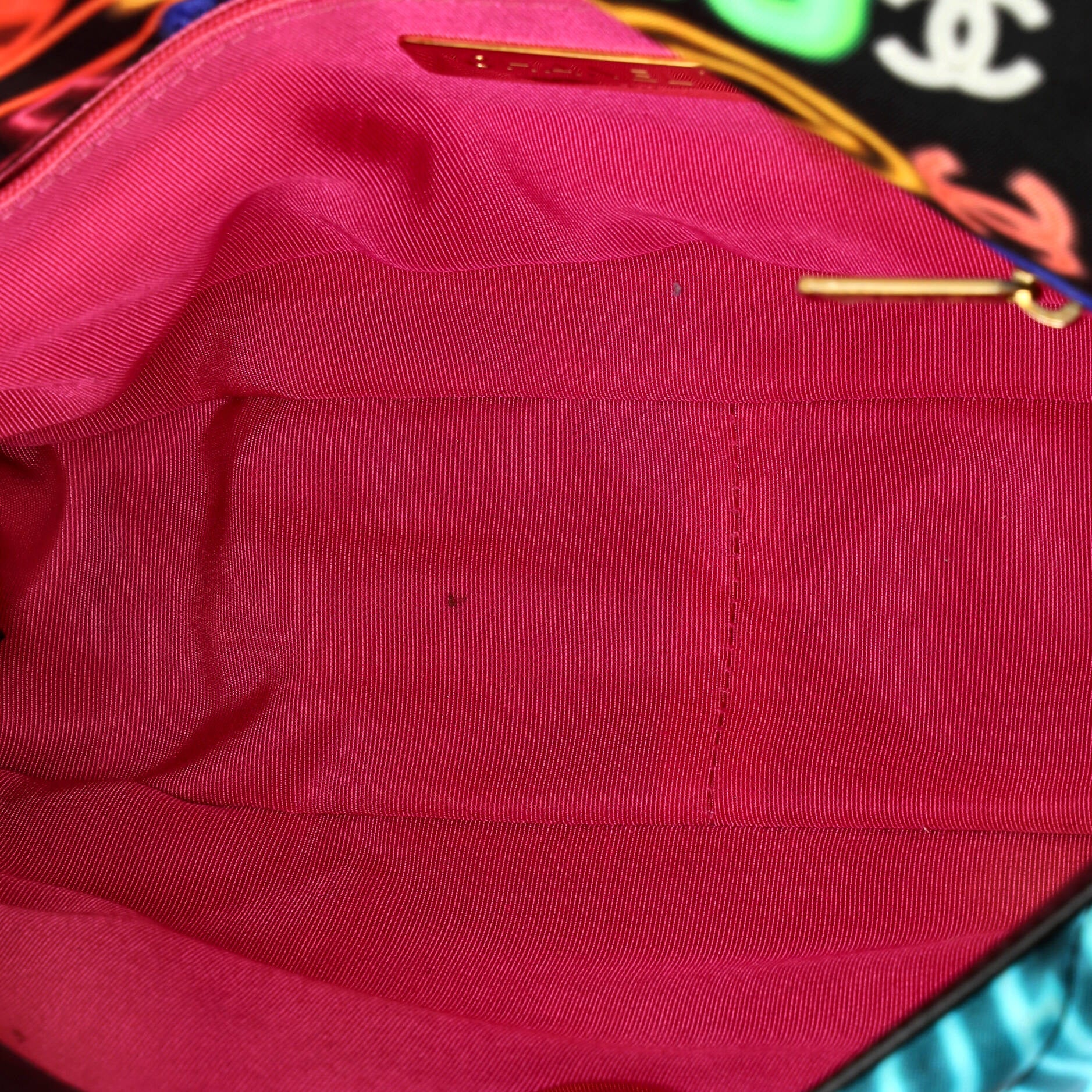 19 Flap Bag Quilted Graffiti Print Fabric Medium - Image 5