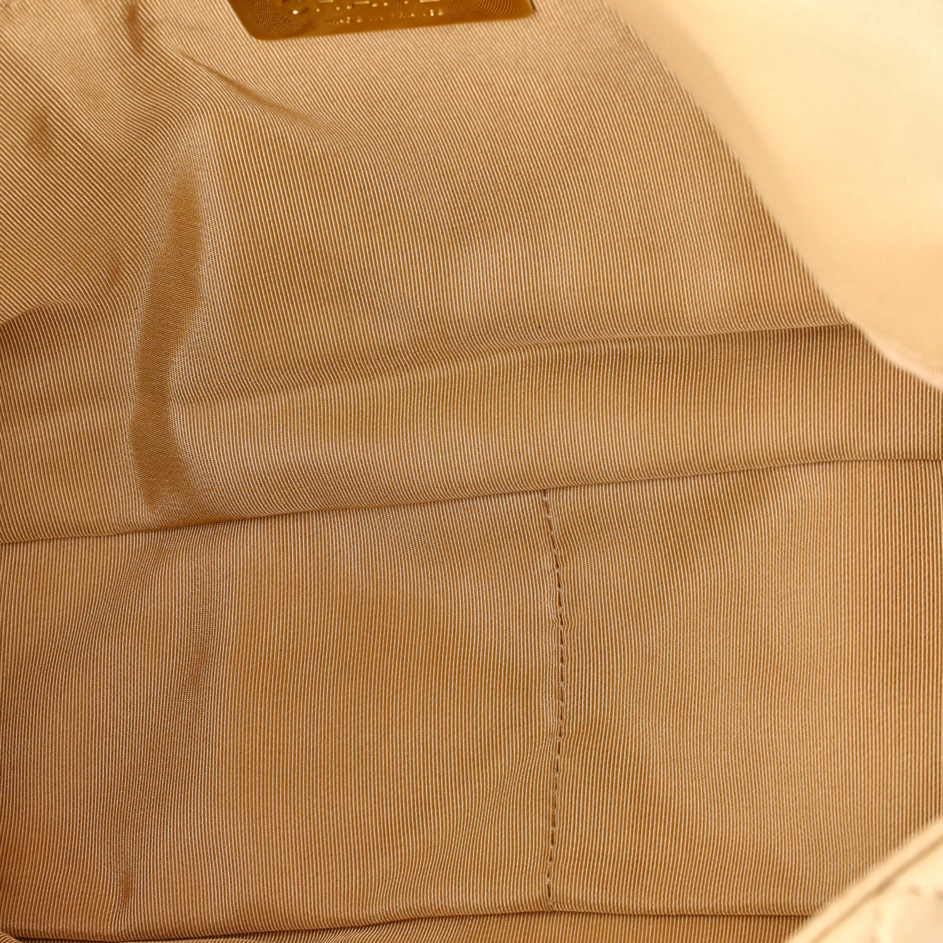 19 Flap Bag Quilted Leather Large - Image 6