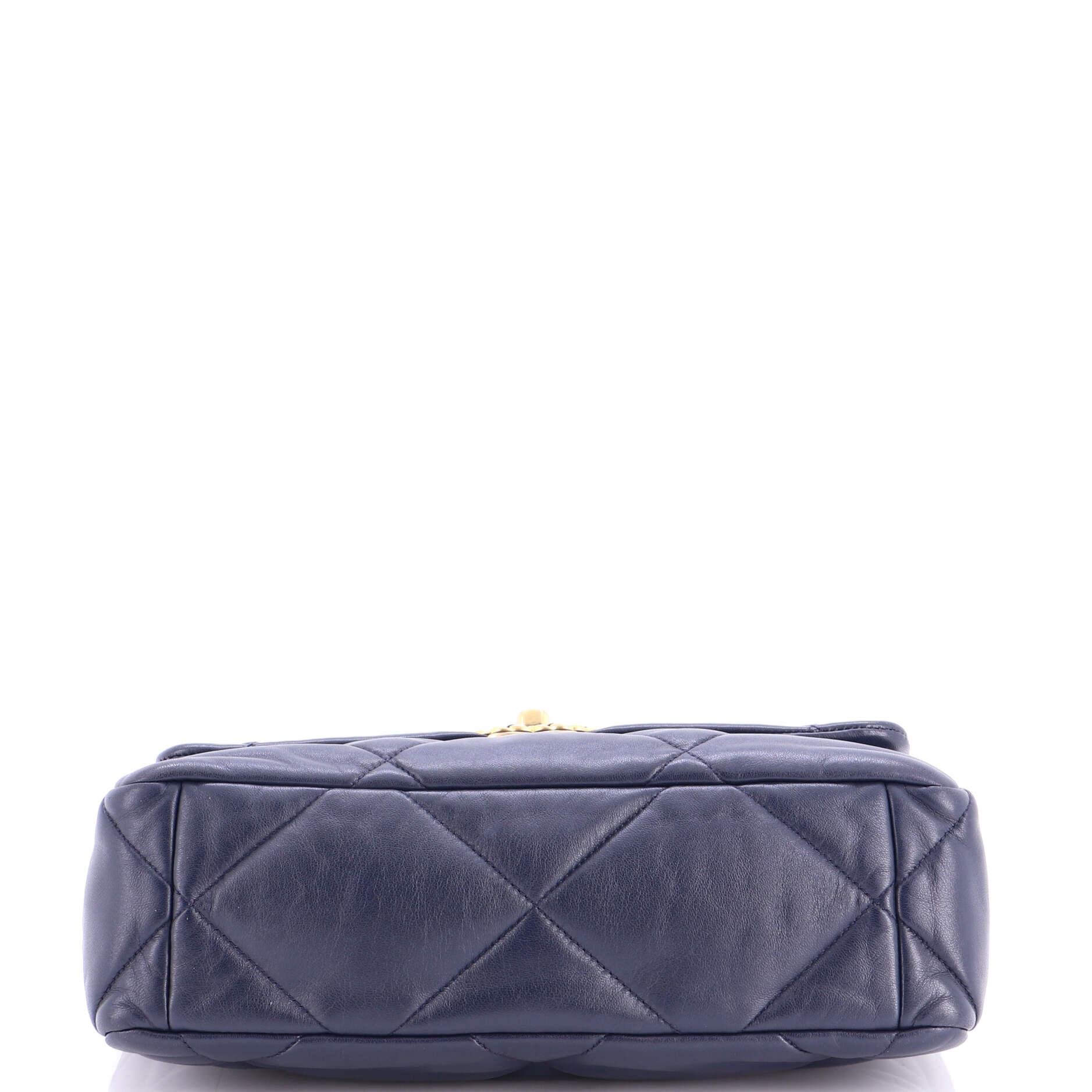 19 Flap Bag Quilted Leather Large - Image 4