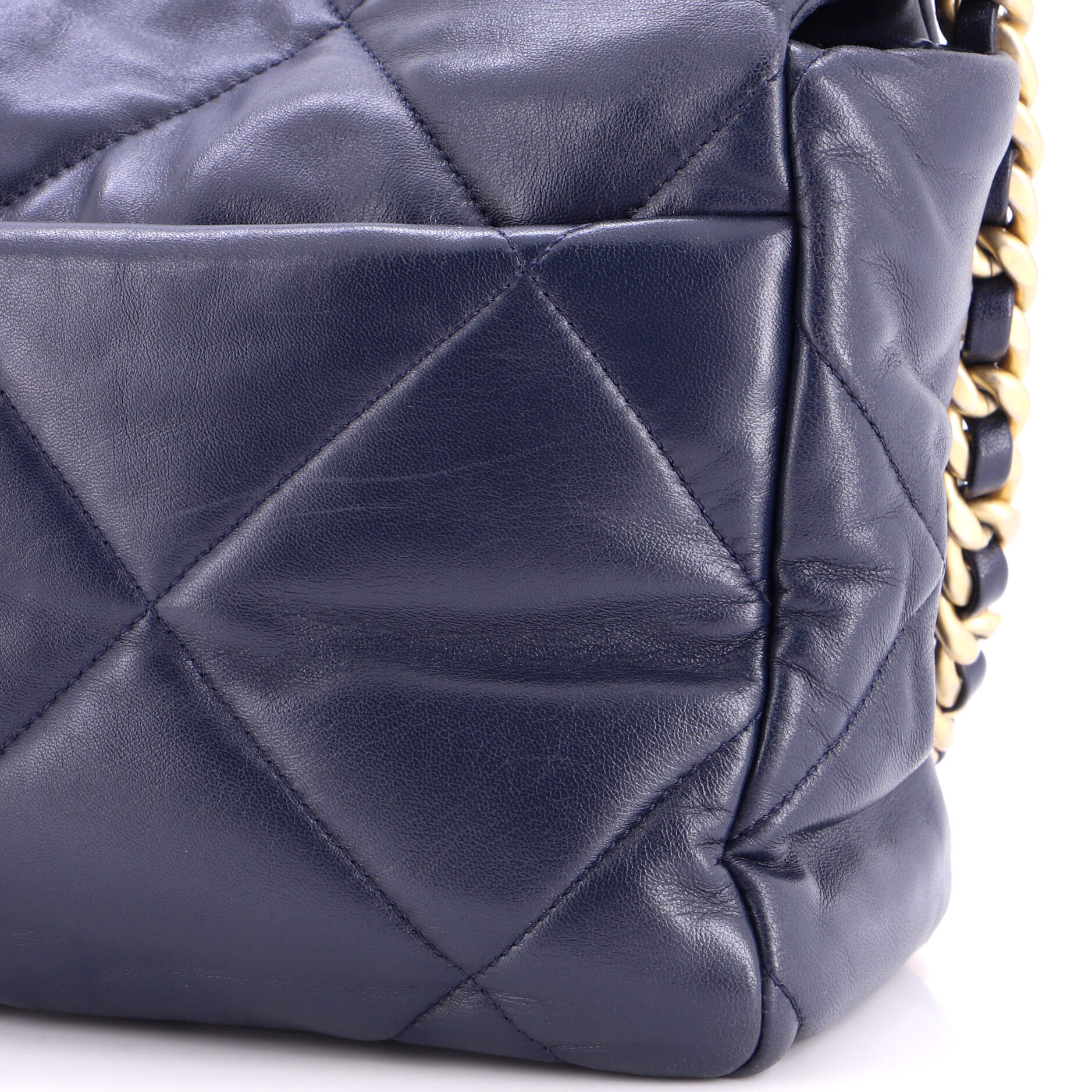 19 Flap Bag Quilted Leather Large - Image 6