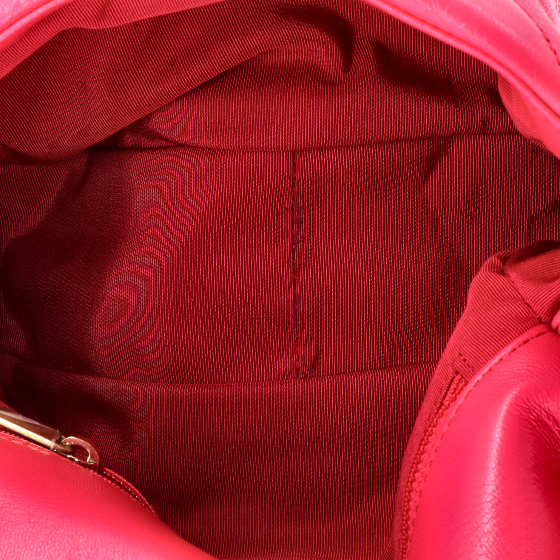 19 Flap Bag Quilted Leather Medium - Image 6