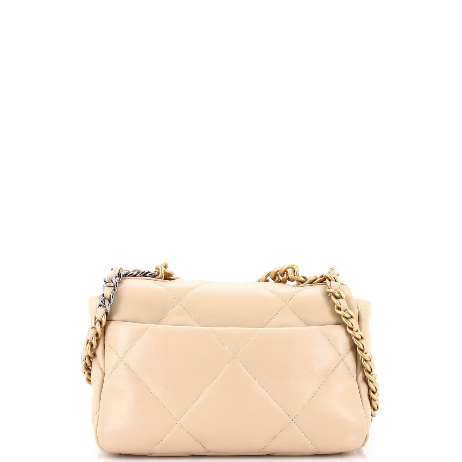 19 Flap Bag Quilted Leather Medium - Image 3