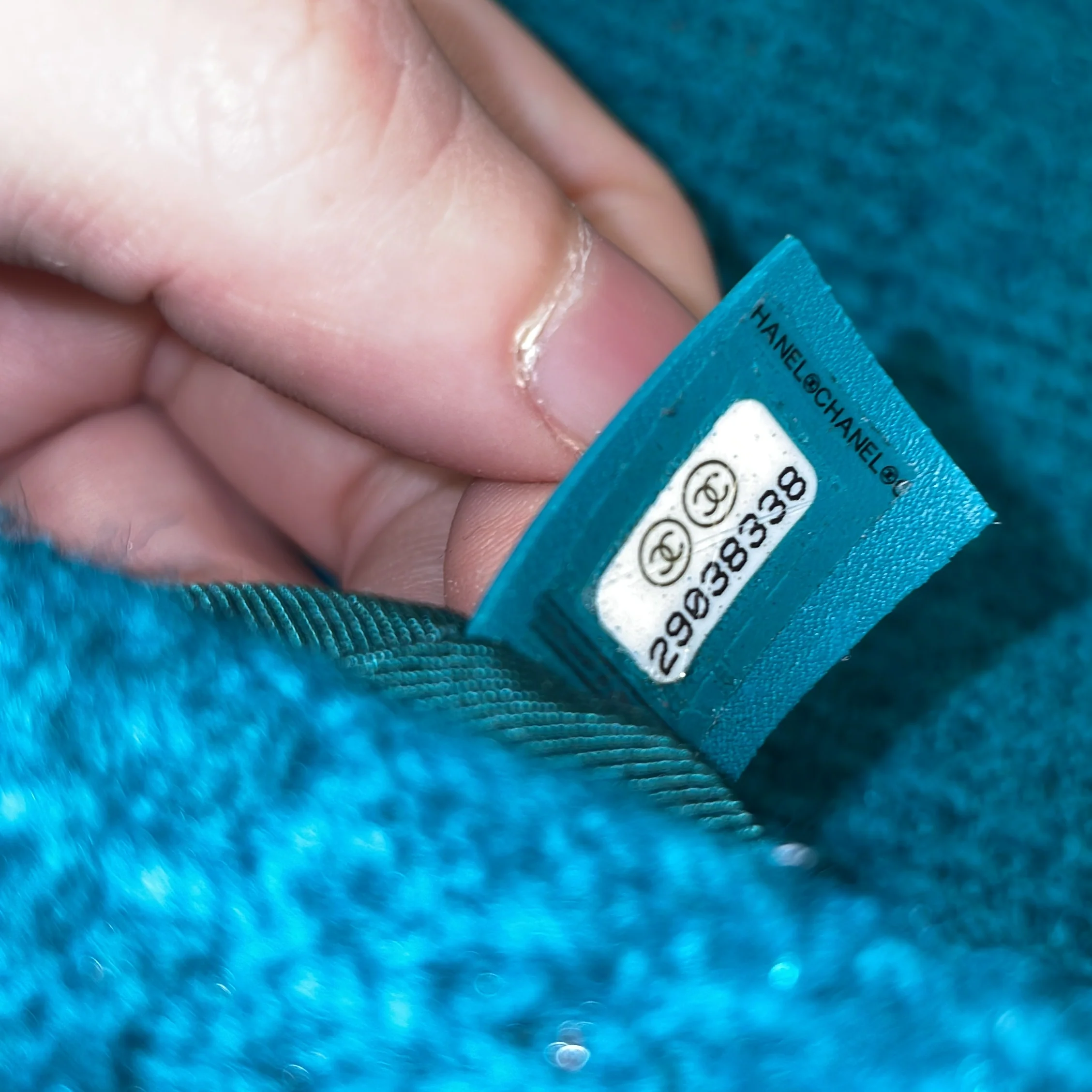 19 Flap Bag Quilted Tweed Medium - Image 6