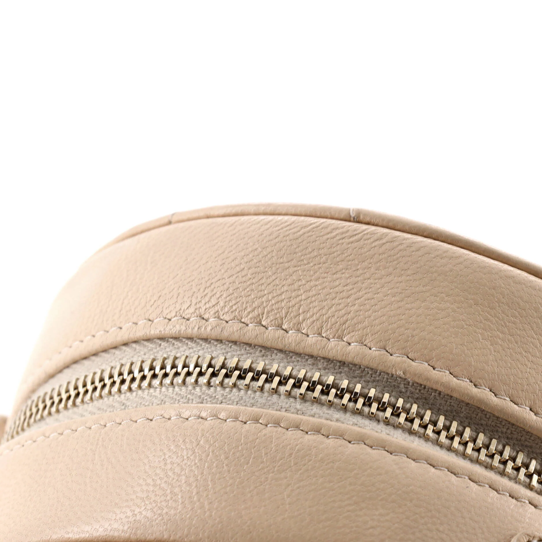 19 Round Clutch with Chain Quilted Leather - Image 6