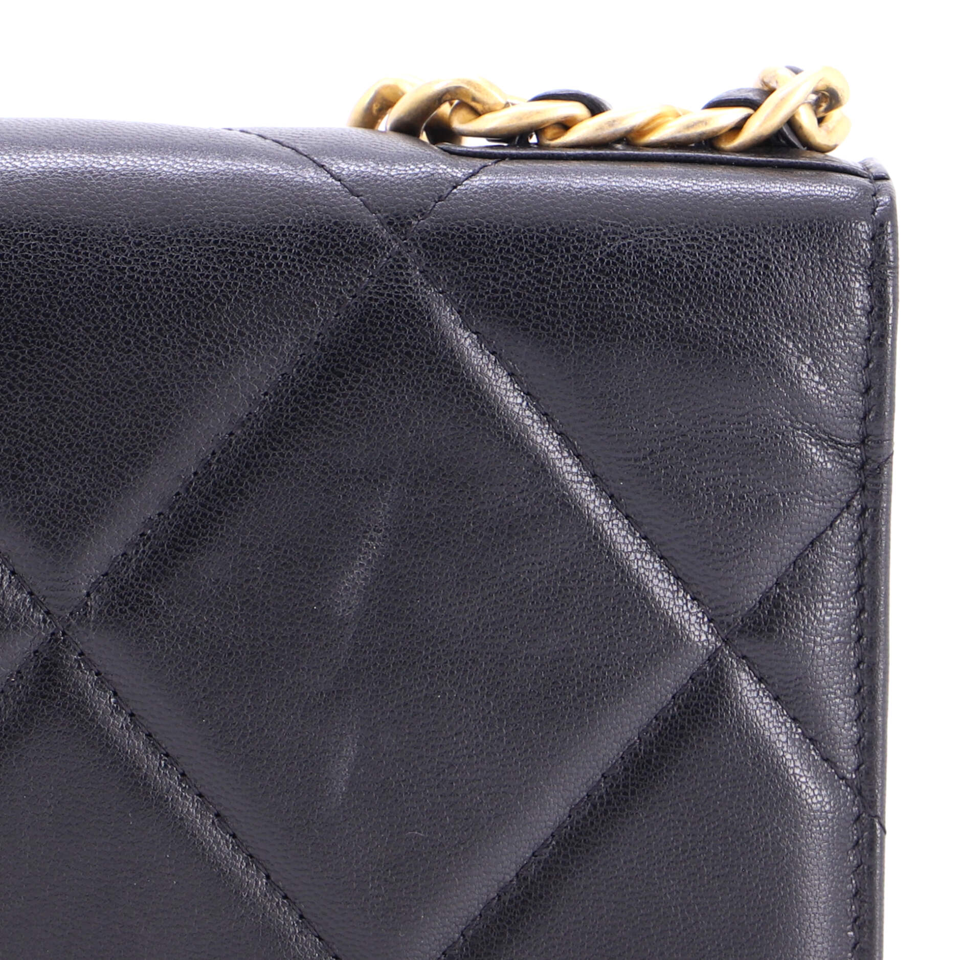 19 Wallet on Chain Quilted Goatskin - Image 6