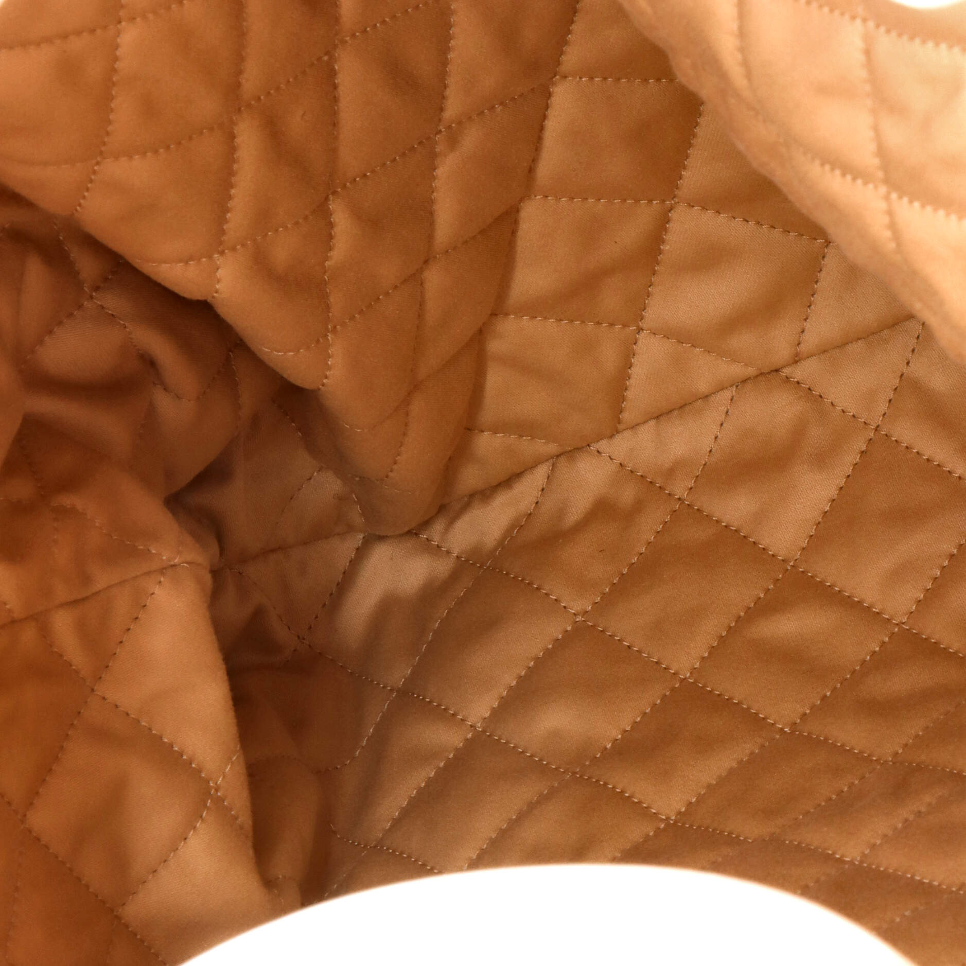 22 Chain Backpack Quilted Calfskin Large - Image 5