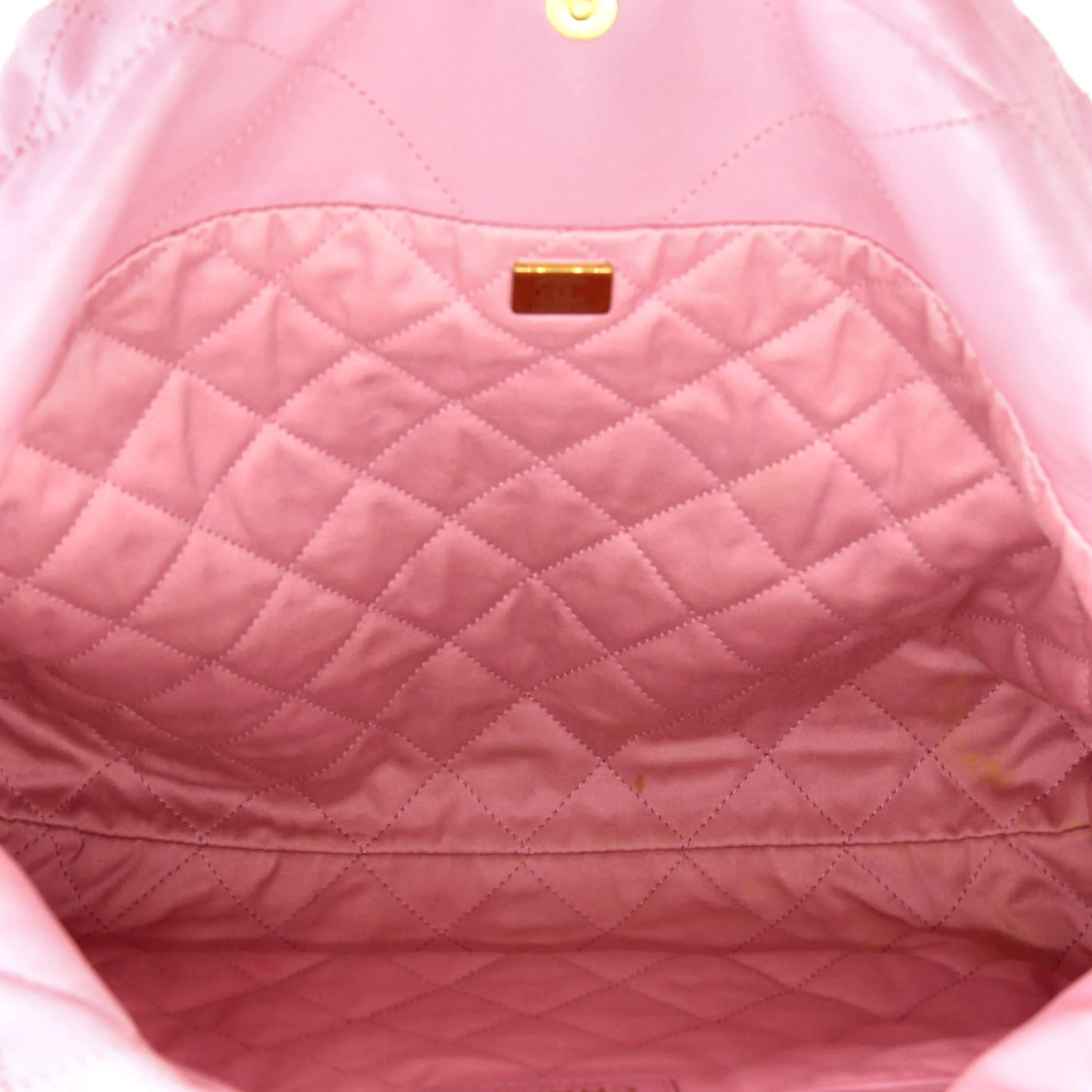 22 Chain Hobo Quilted Calfskin Small - Image 6