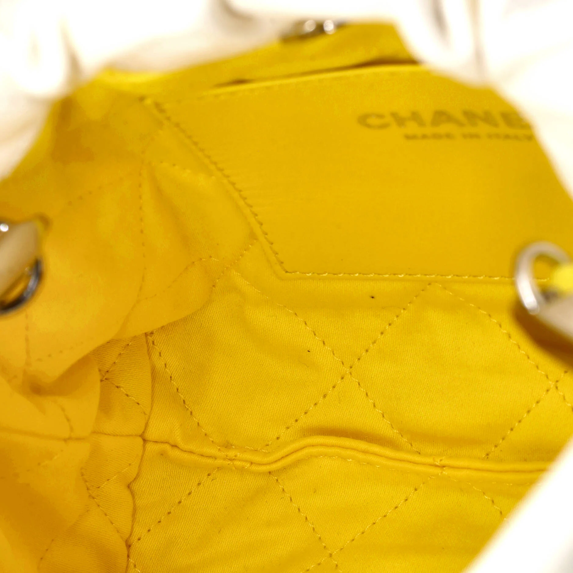 22 Chain Hobo Quilted Degrade Patent Calfskin Mini - Image 5